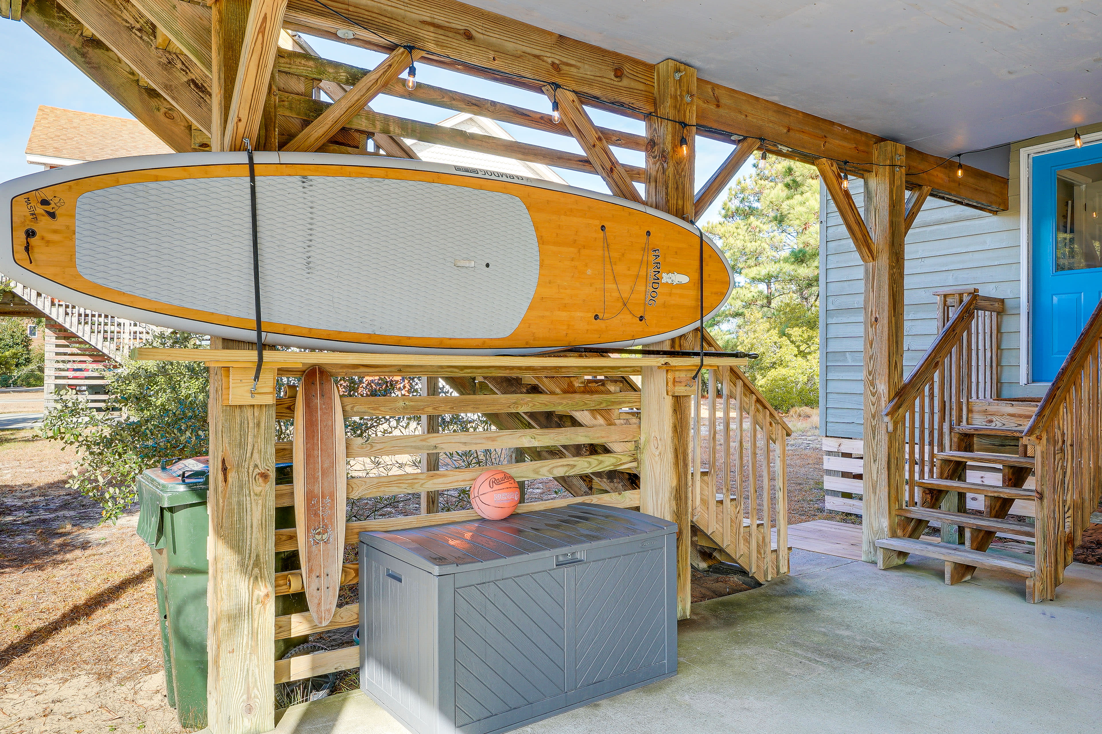 Patio | Paddleboard Provided | Outdoor Shower