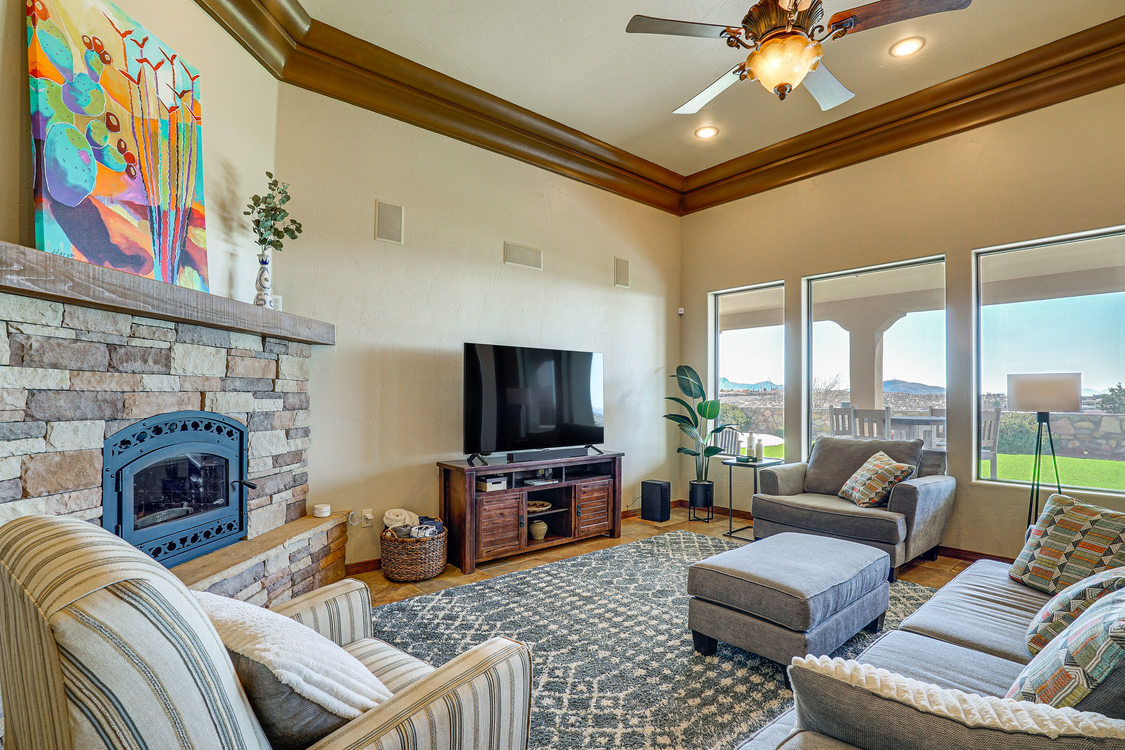 Living Room | Fireplace | Central Air Conditioning & Heating