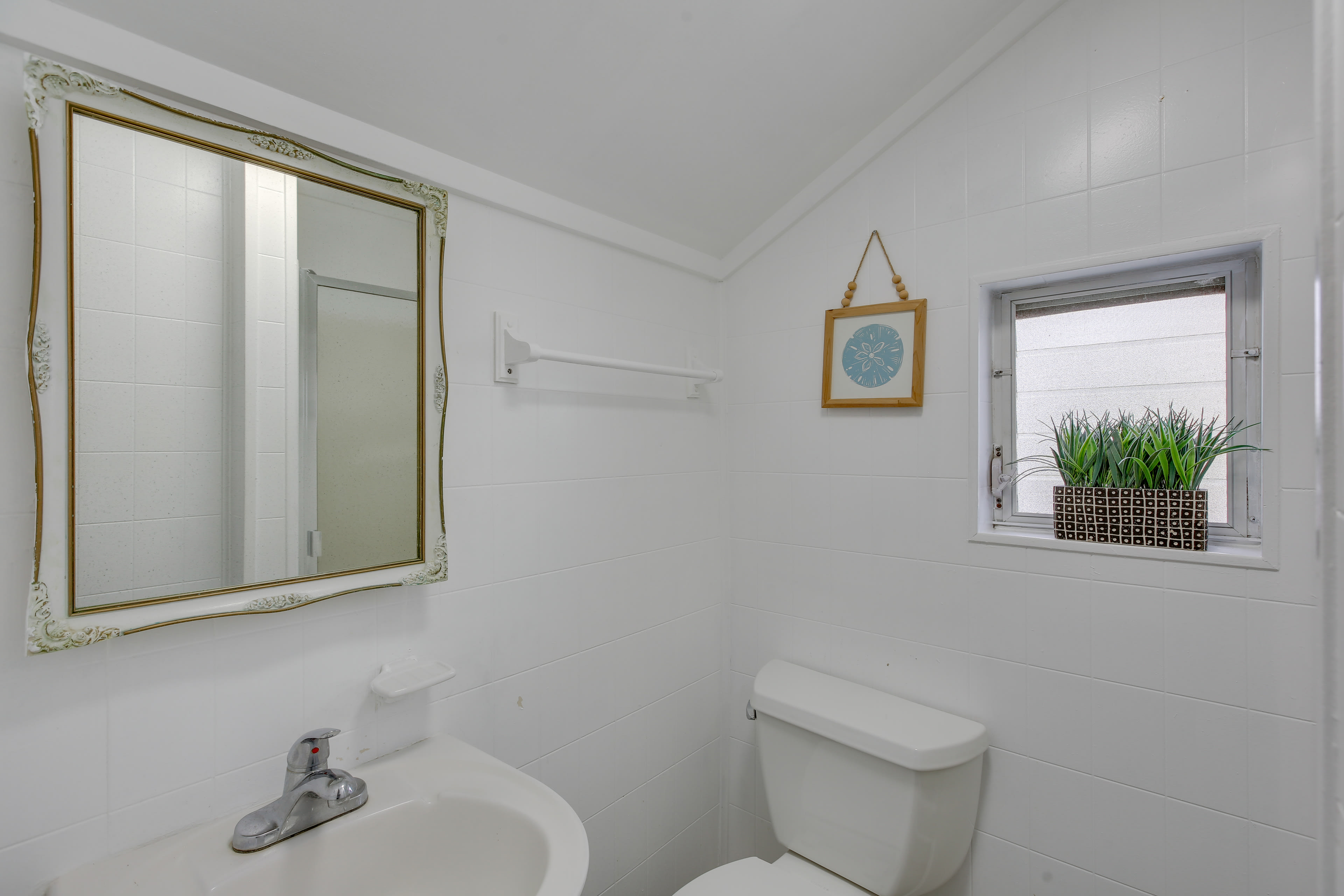 Bathroom | Walk-In Shower