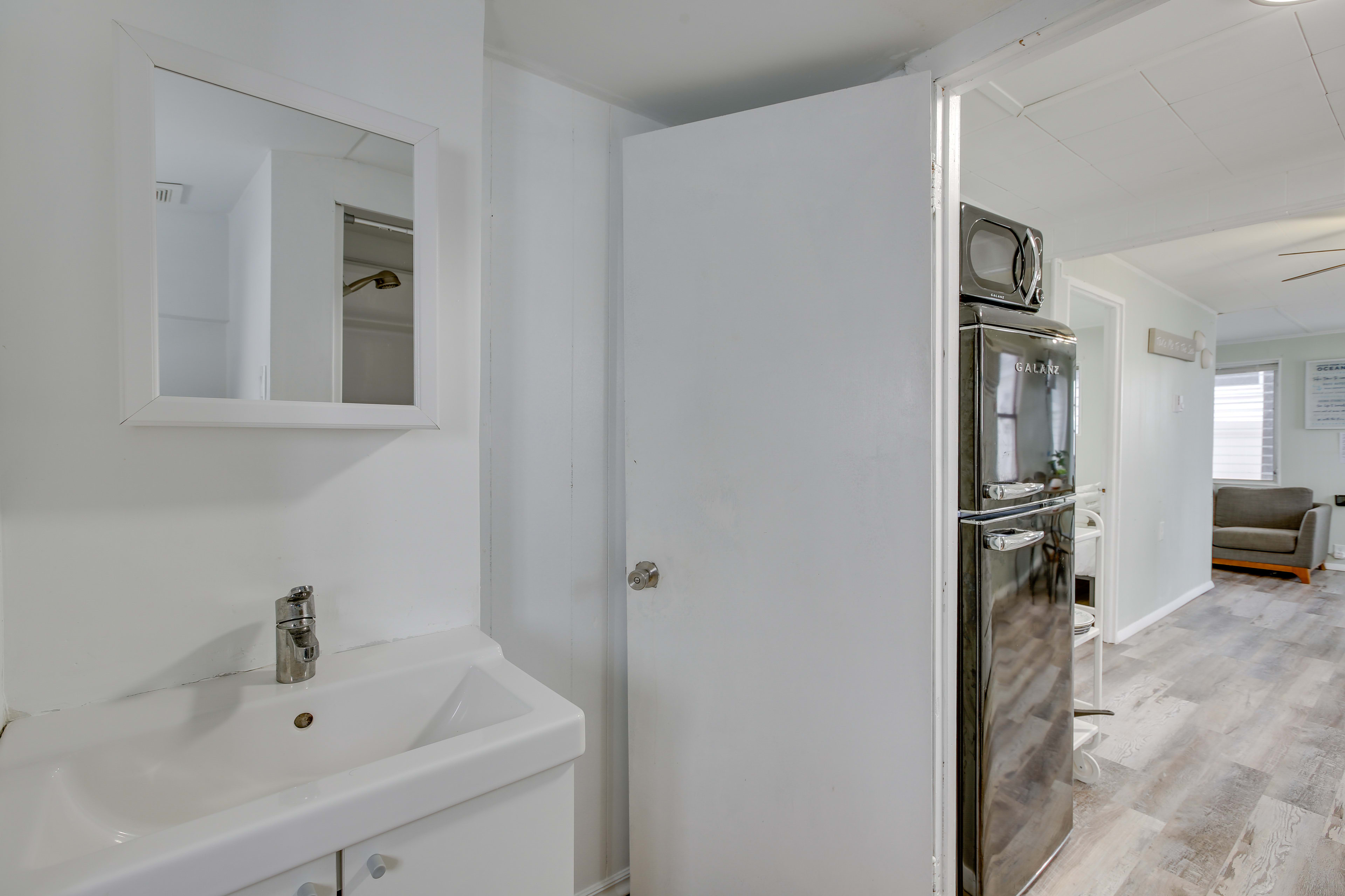 Bathroom | Walk-In Shower