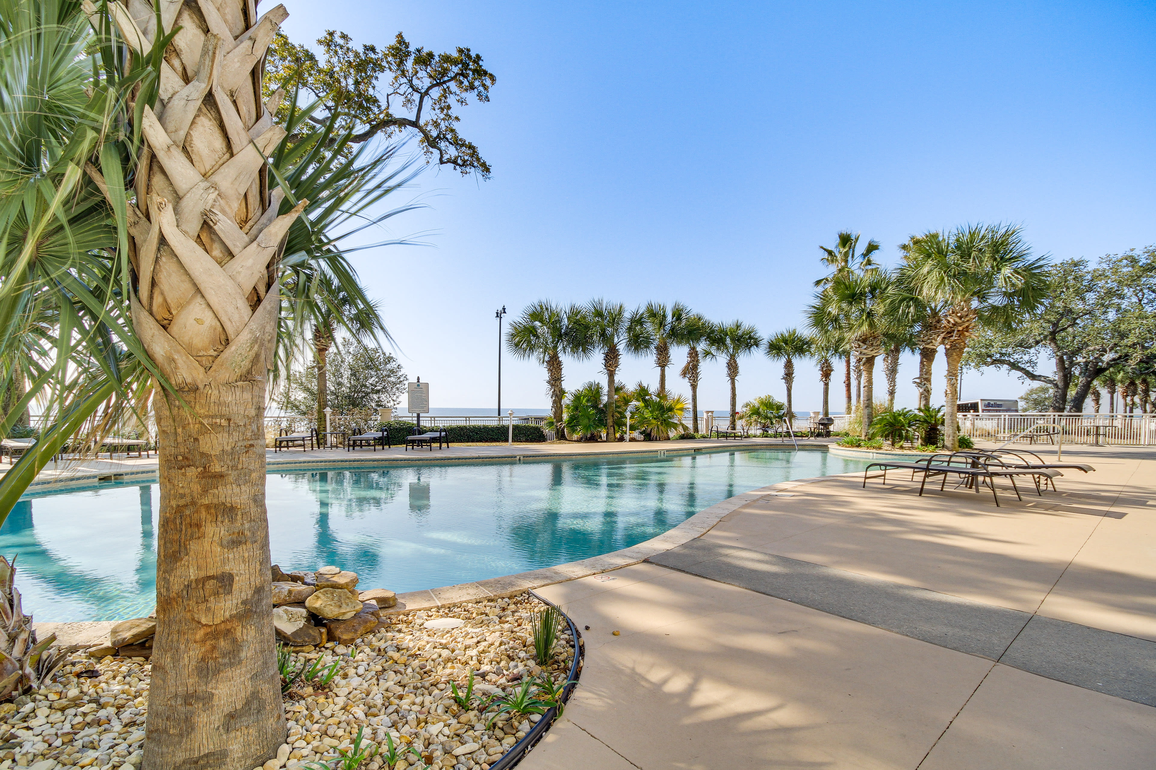 Gulfport Vacation Rental | 2BR | 2BA | Step-Free Access | 1,200 Sq Ft