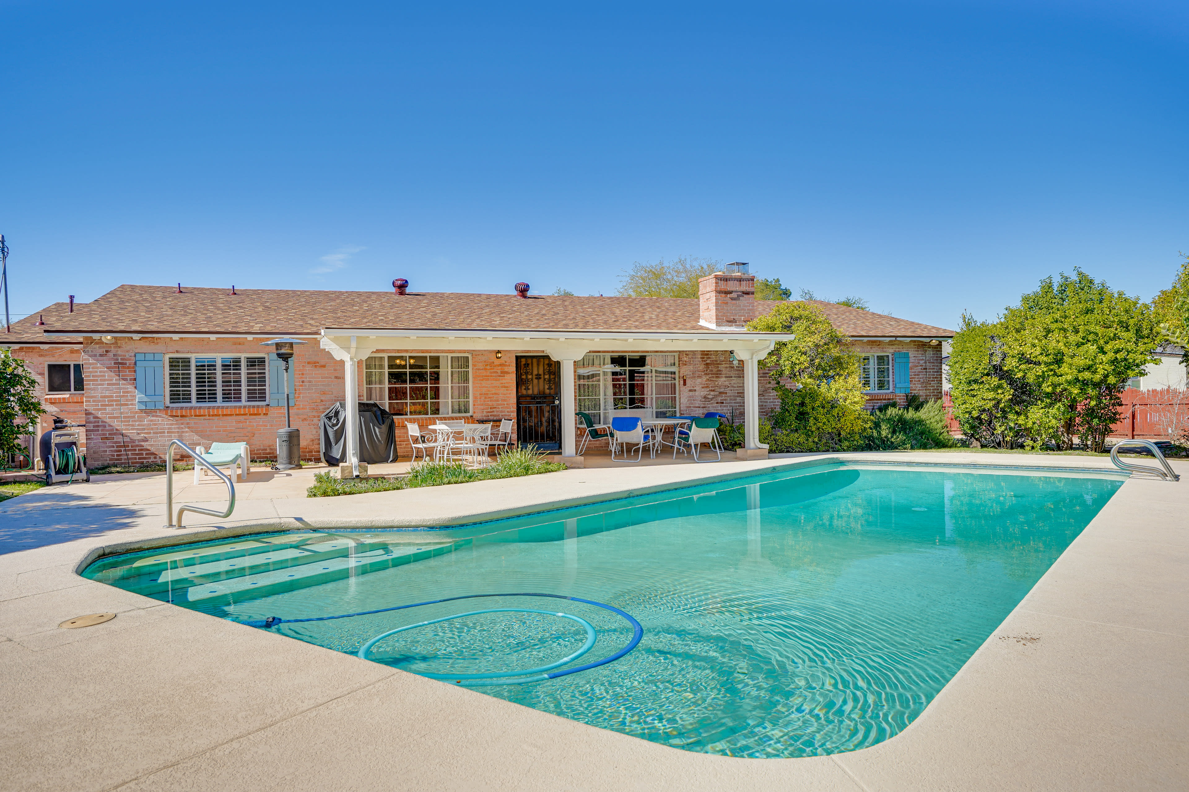 Tucson Vacation Rental | 4BR | 3BA | 1,700 Sq Ft | 1 Step to Access