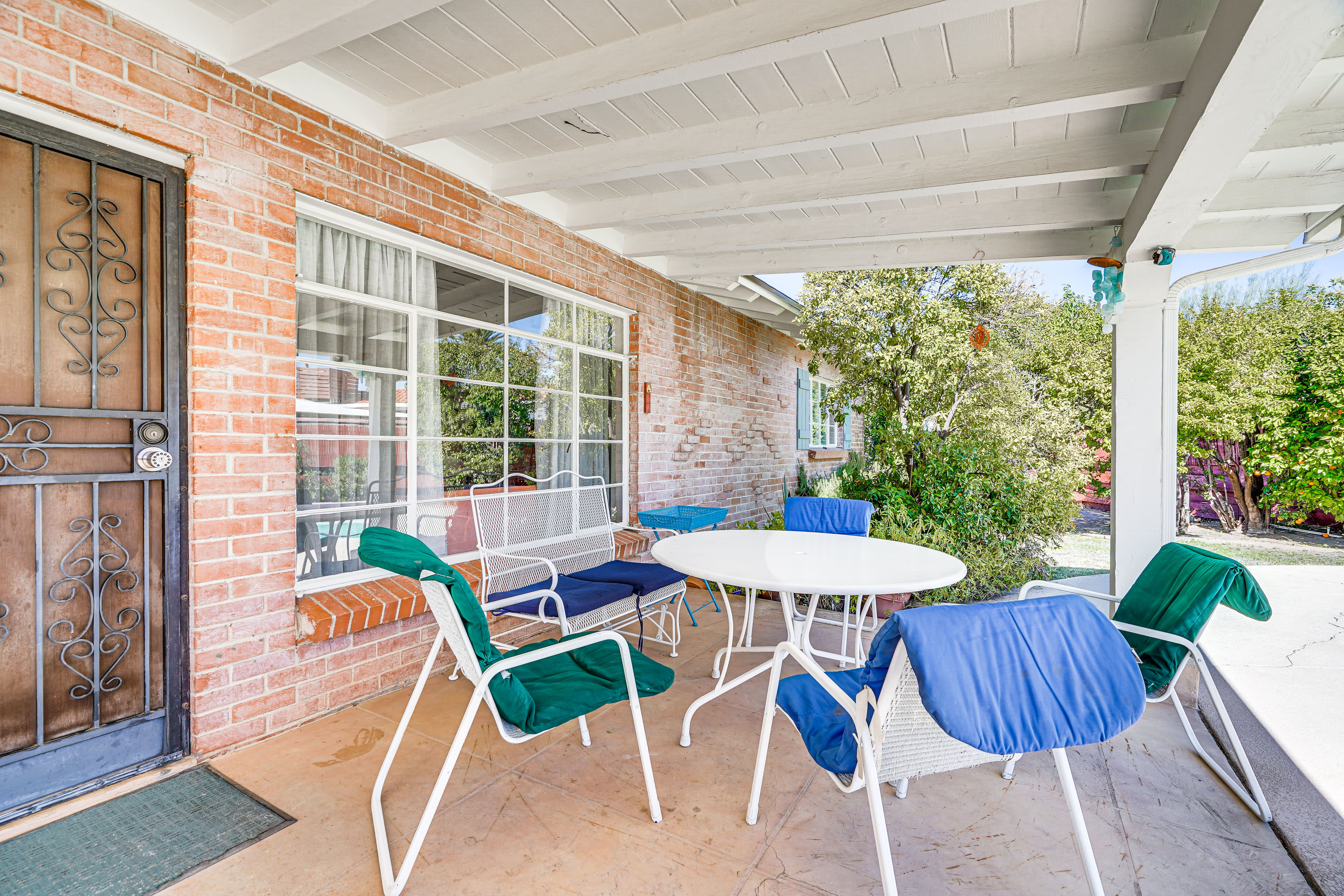 Covered Patio | Gas Grill | Pool | Complimentary Golf Clubs & Tennis Rackets