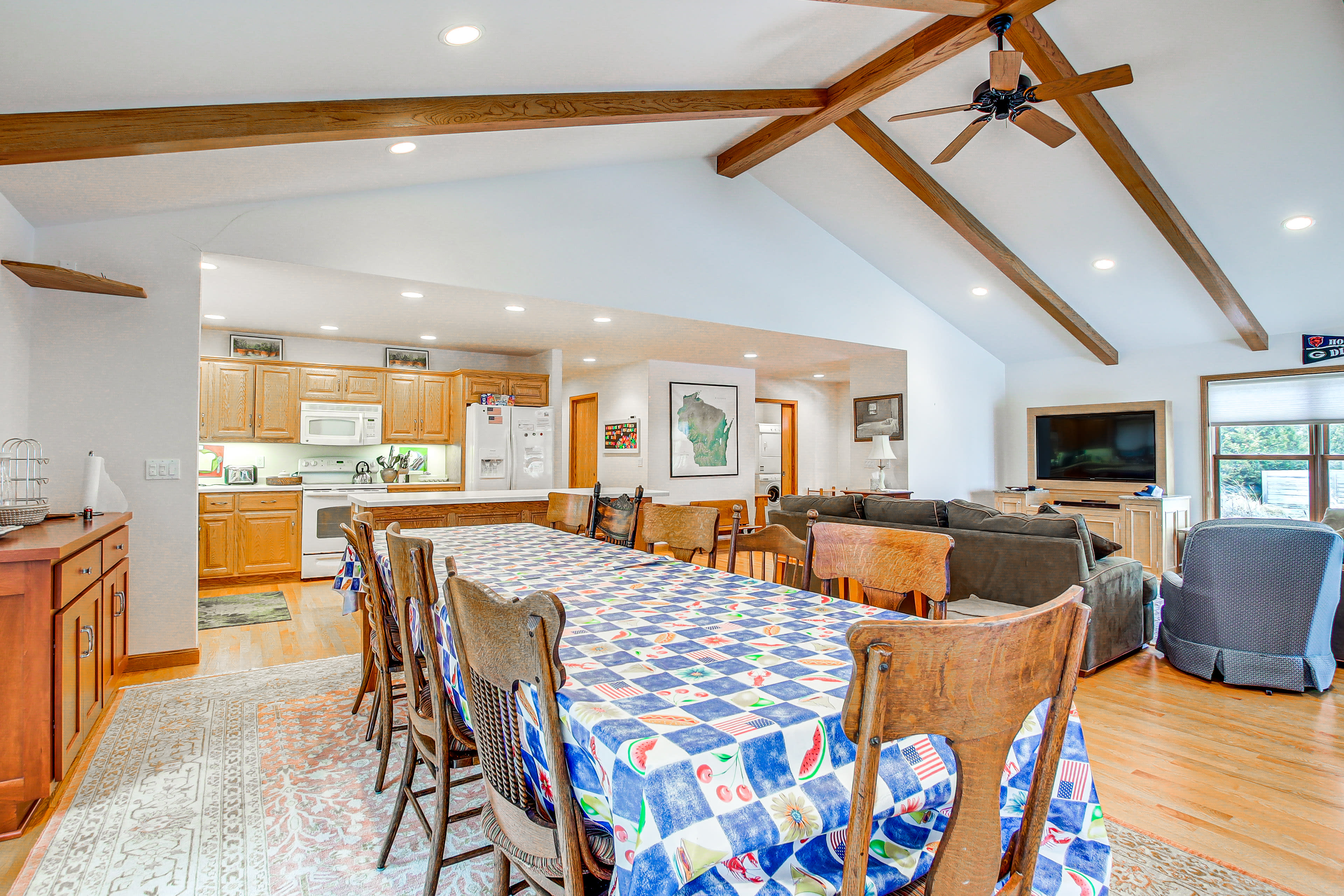 Dining Table | Dishware + Flatware | 1st Floor