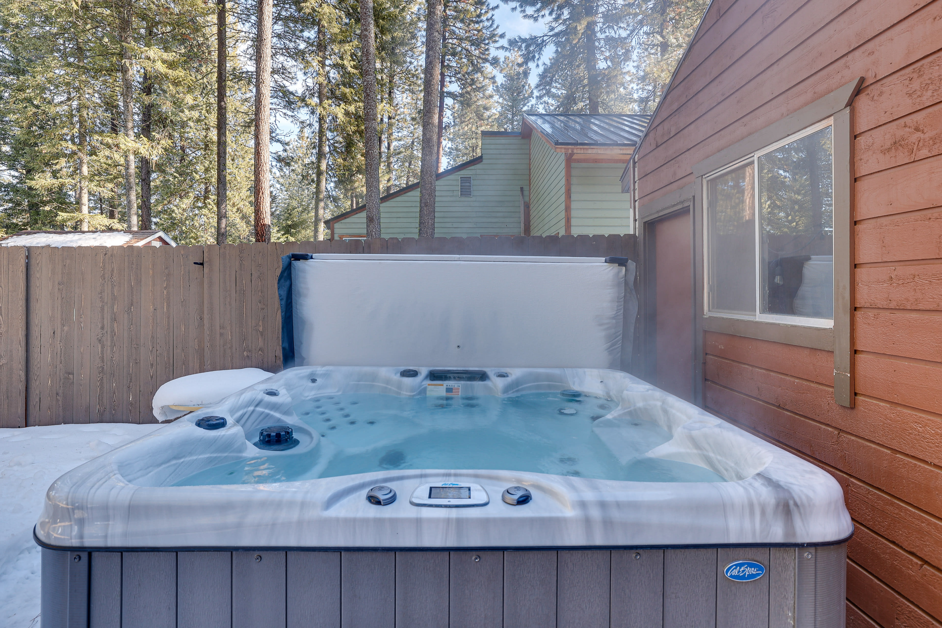 Backyard | Private Hot Tub