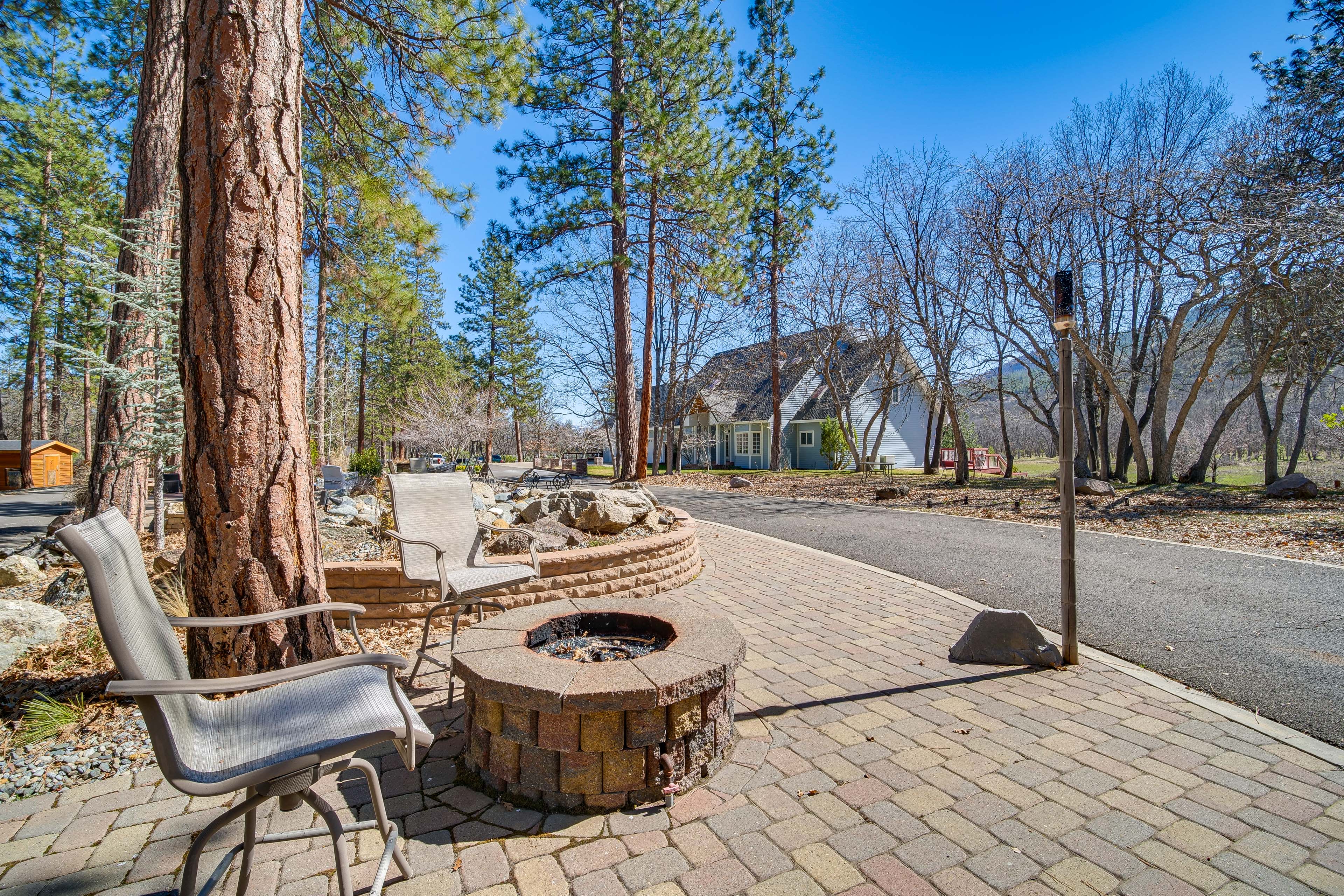 House Exterior | Fire Pit