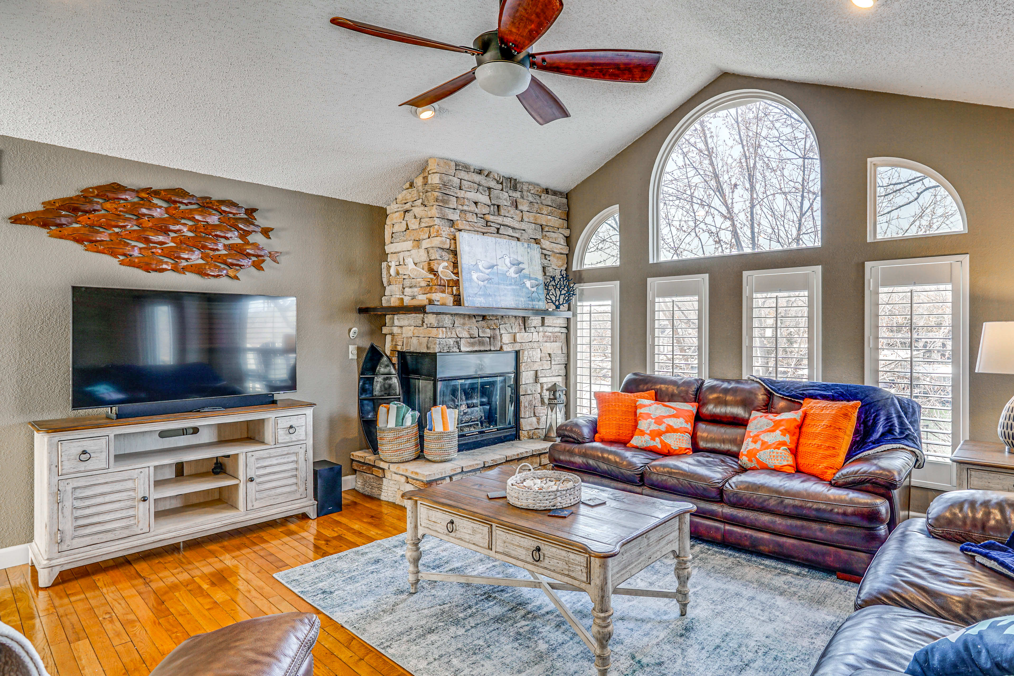 Living Room | Smart TV | Fireplace (Decorative) | Main Level