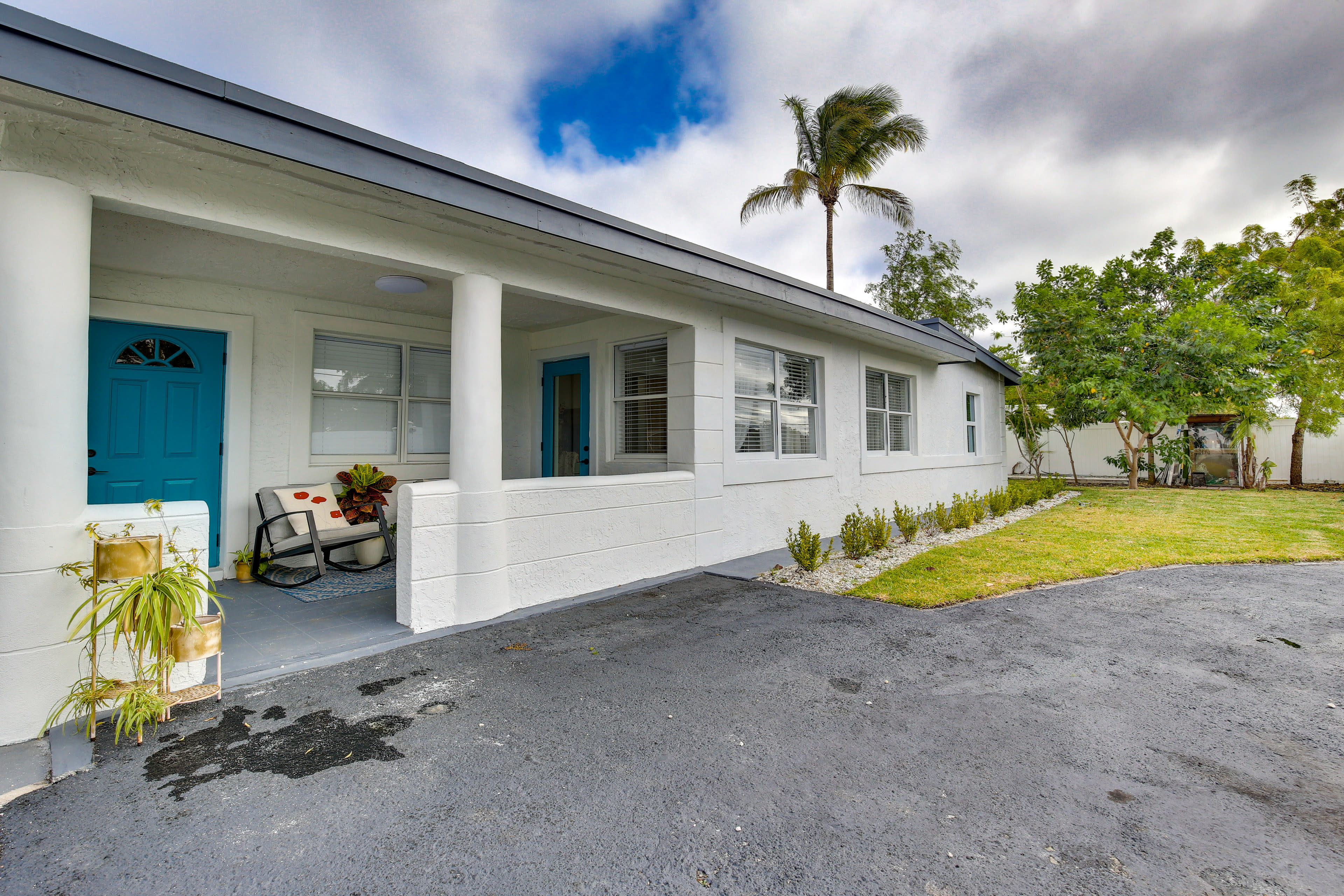 Property Exterior | Single-Story Duplex | Shared Driveway (5 Vehicles)