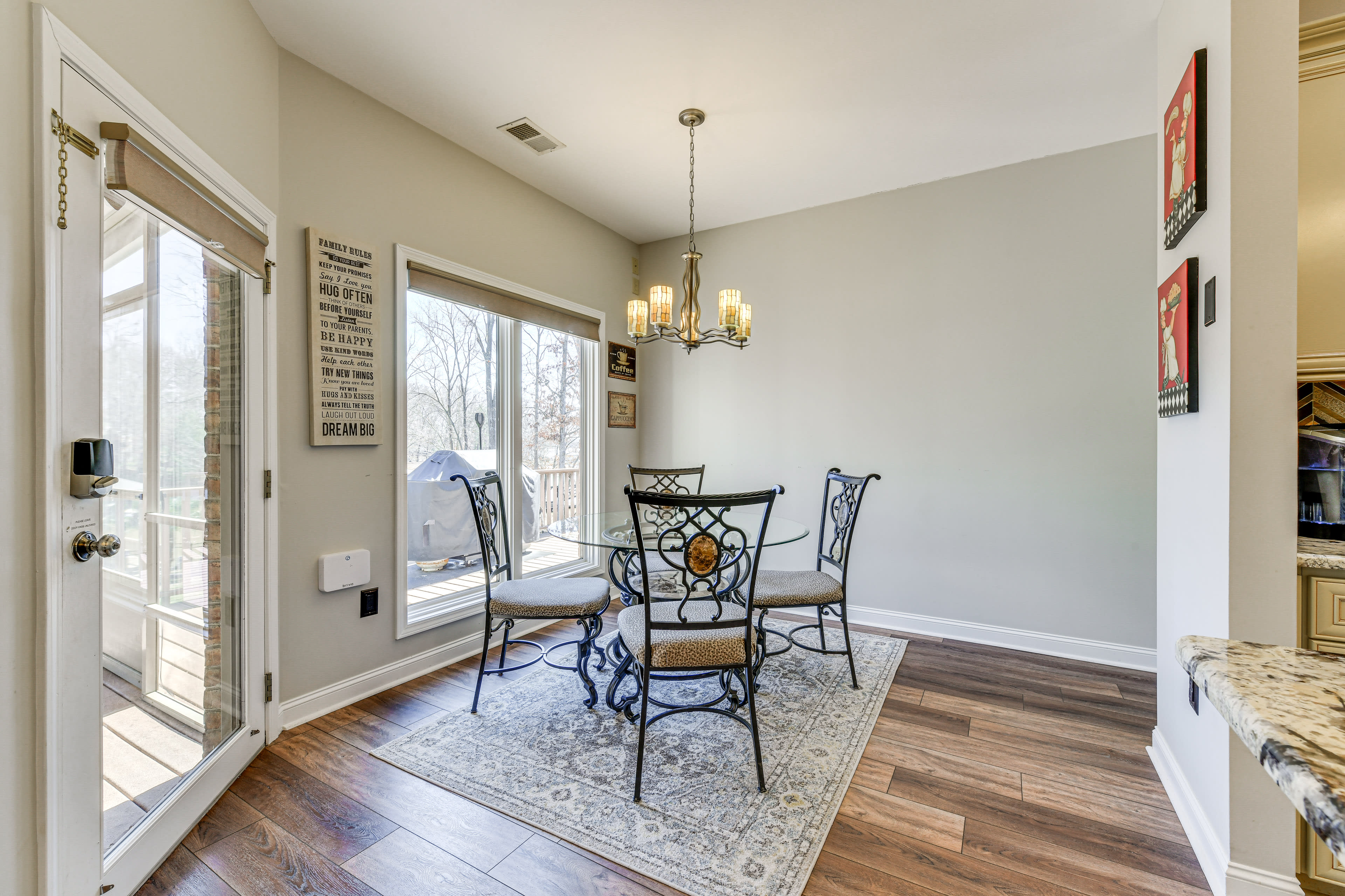 Dining Areas | 1st Floor | Dishware/Flatware | Trash Bags/Paper Towels