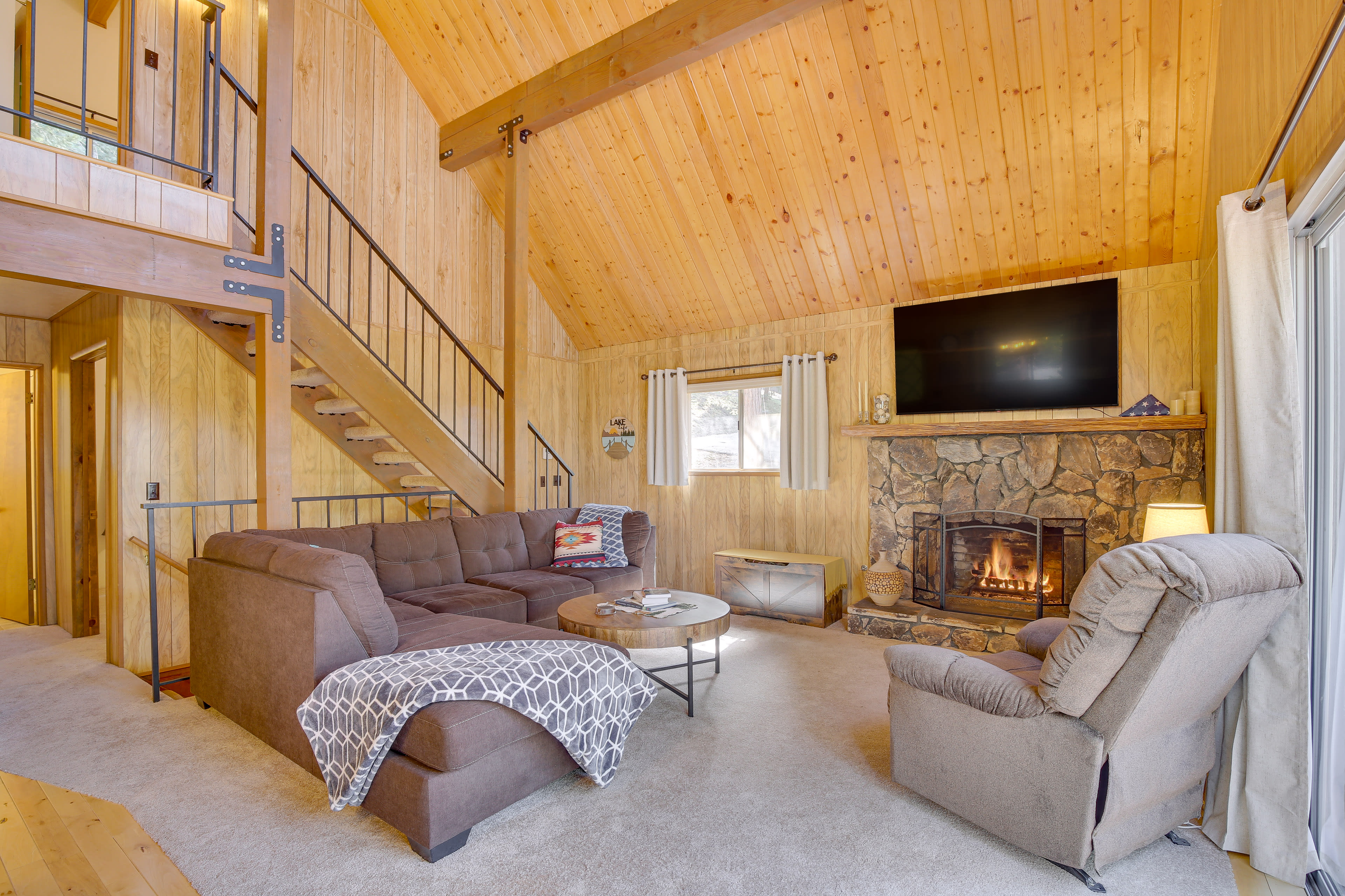 Lake Arrowhead Vacation Rental | 3BR | 3BA | 1,548 Sq Ft | Stairs Required