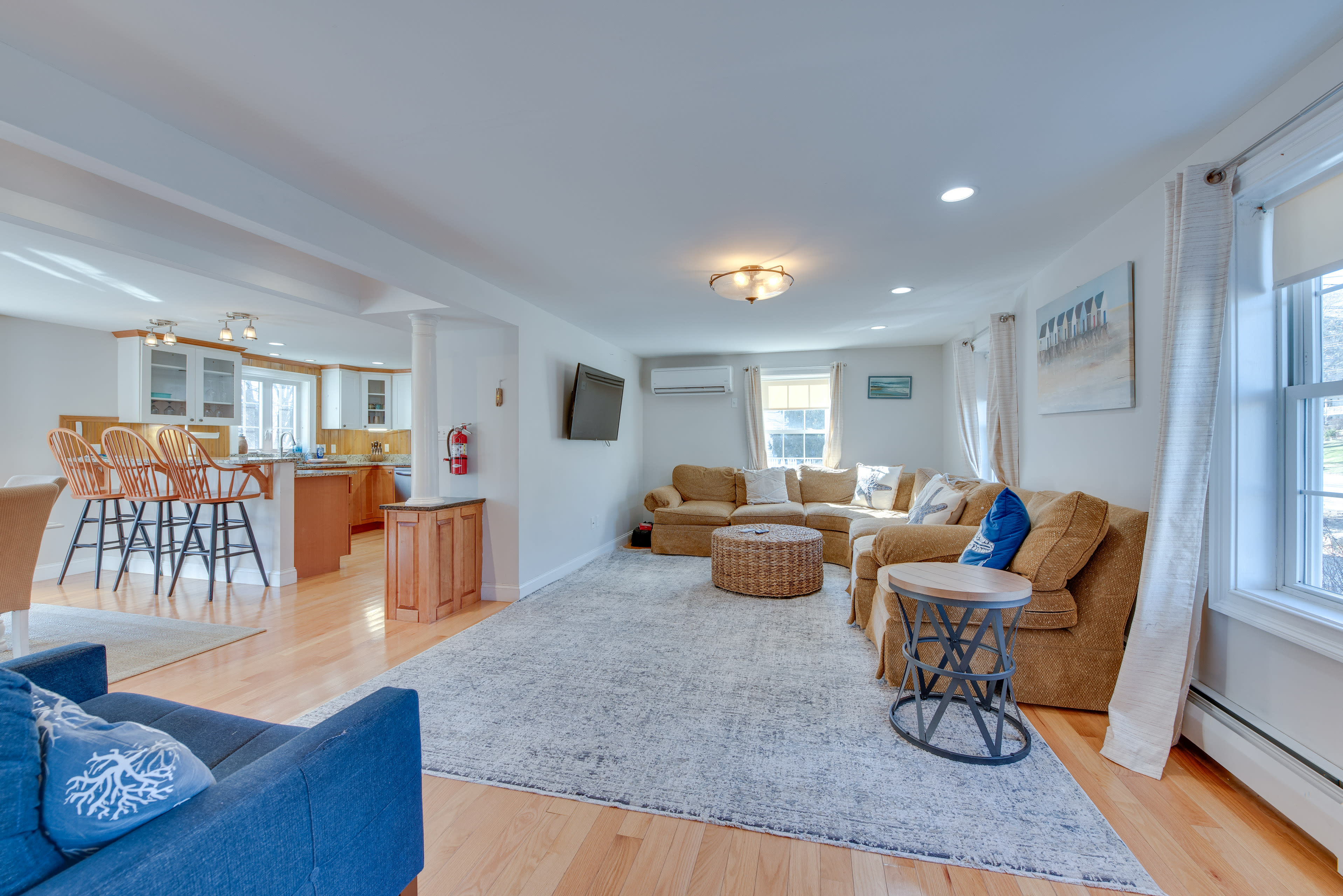 Ogunquit Vacation Rental | 4BR | 2BA | 1,900 Sq Ft | 3 Steps to Enter