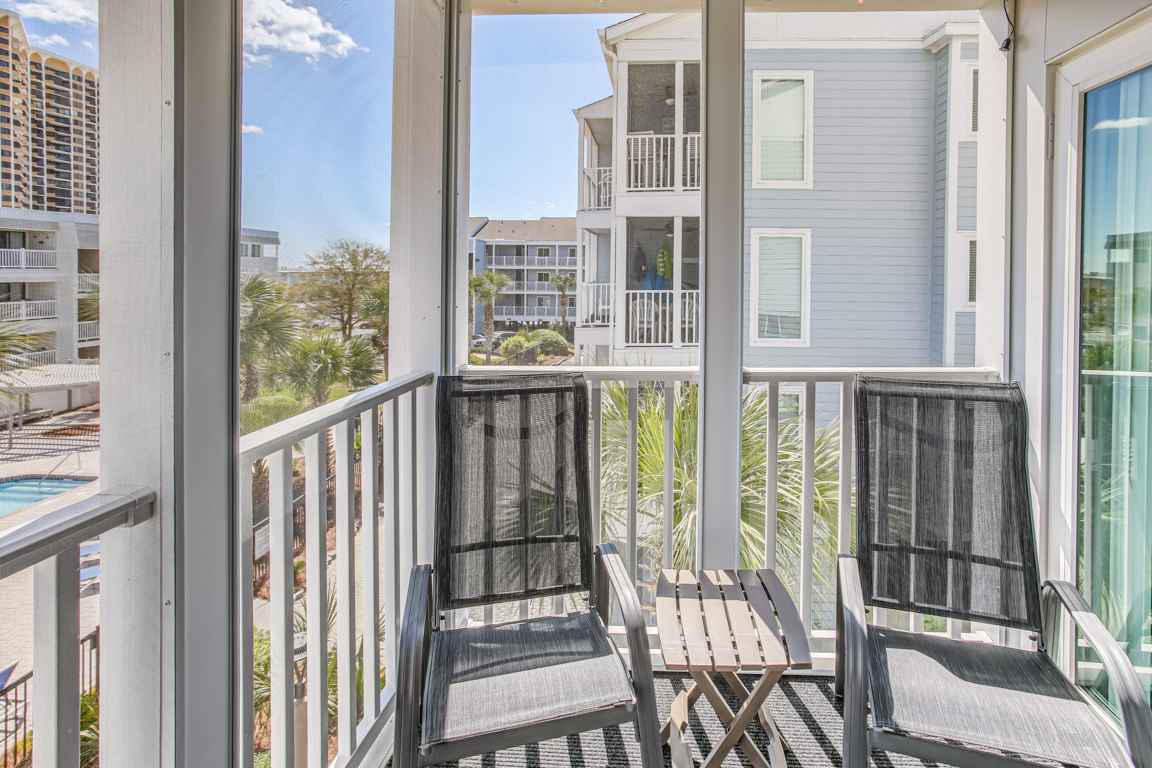 Screened Balcony