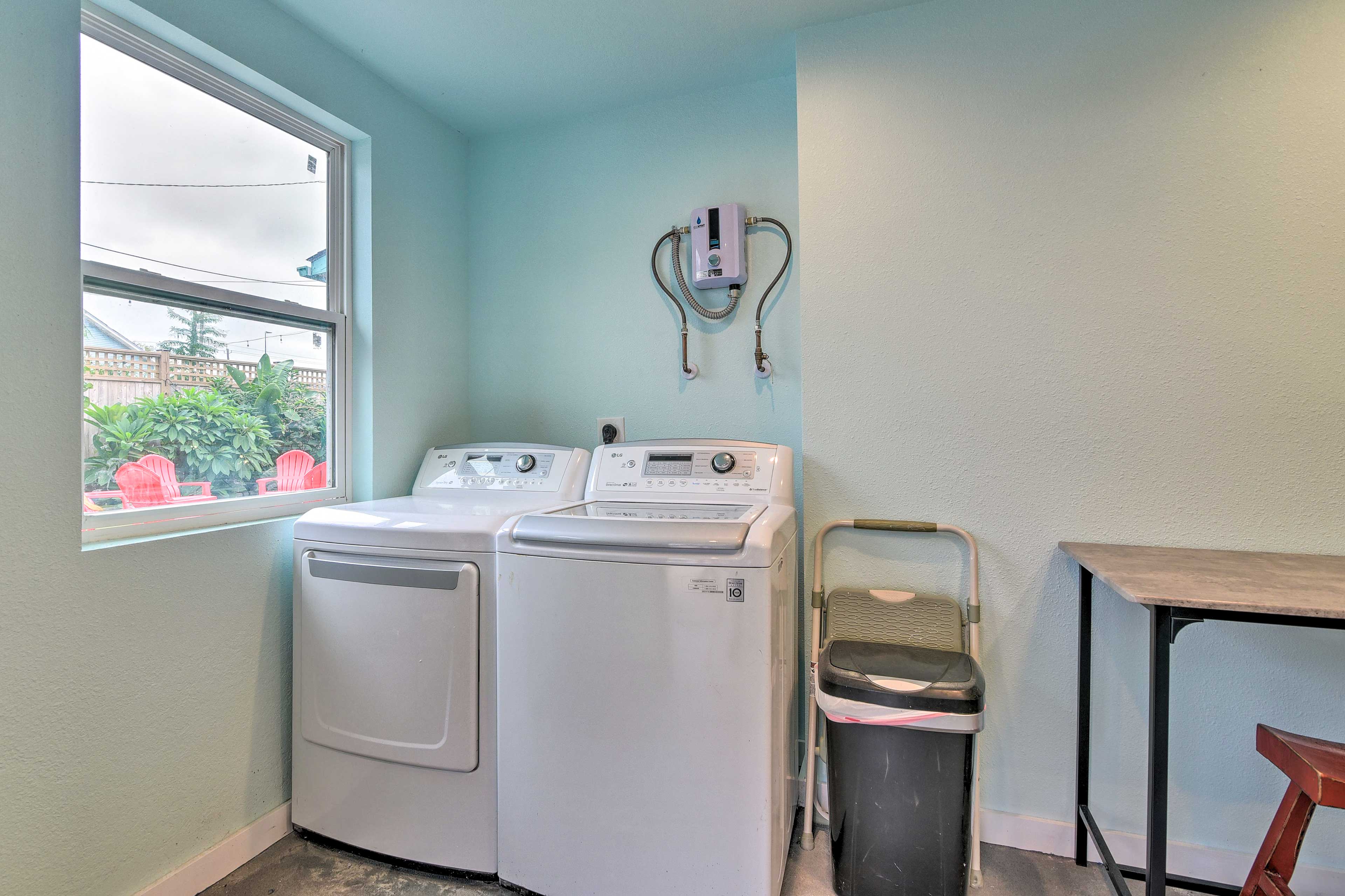Detached Laundry Shed | Interior | Washer + Dryer