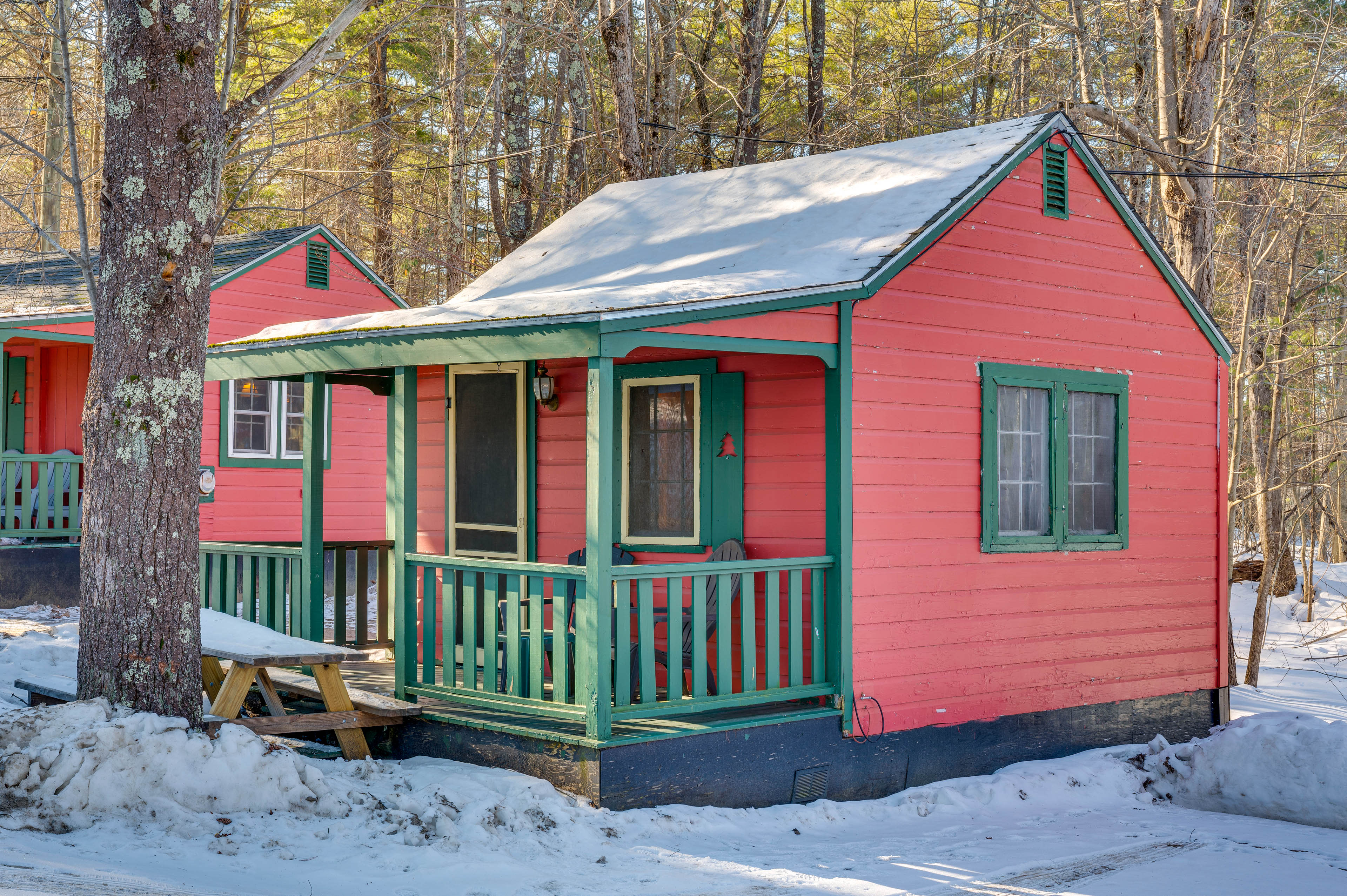 Laconia Vacation Rental | Studio | 1BA | 3 Steps to Enter | 300 Sq Ft