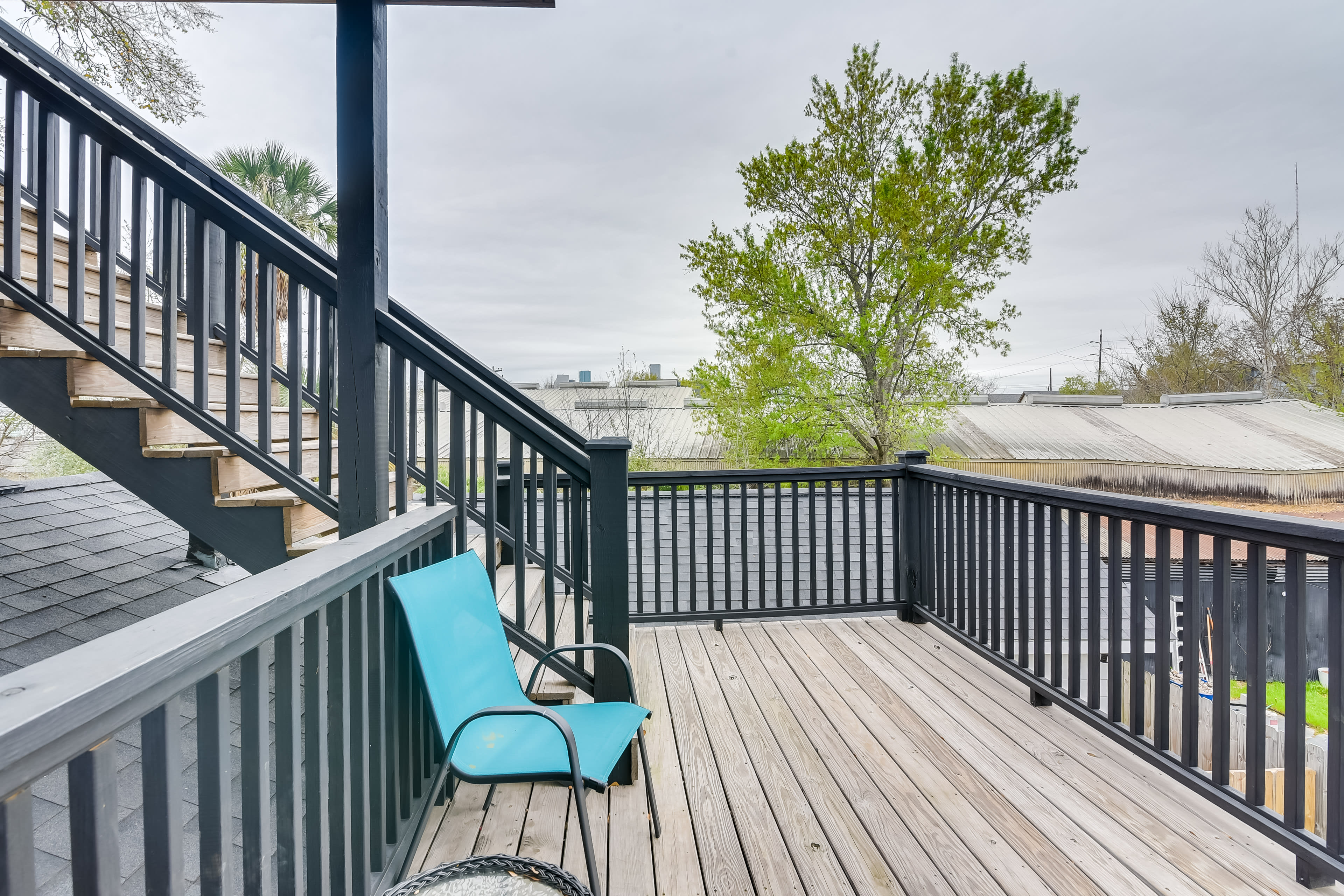 Balcony | Outdoor Seating