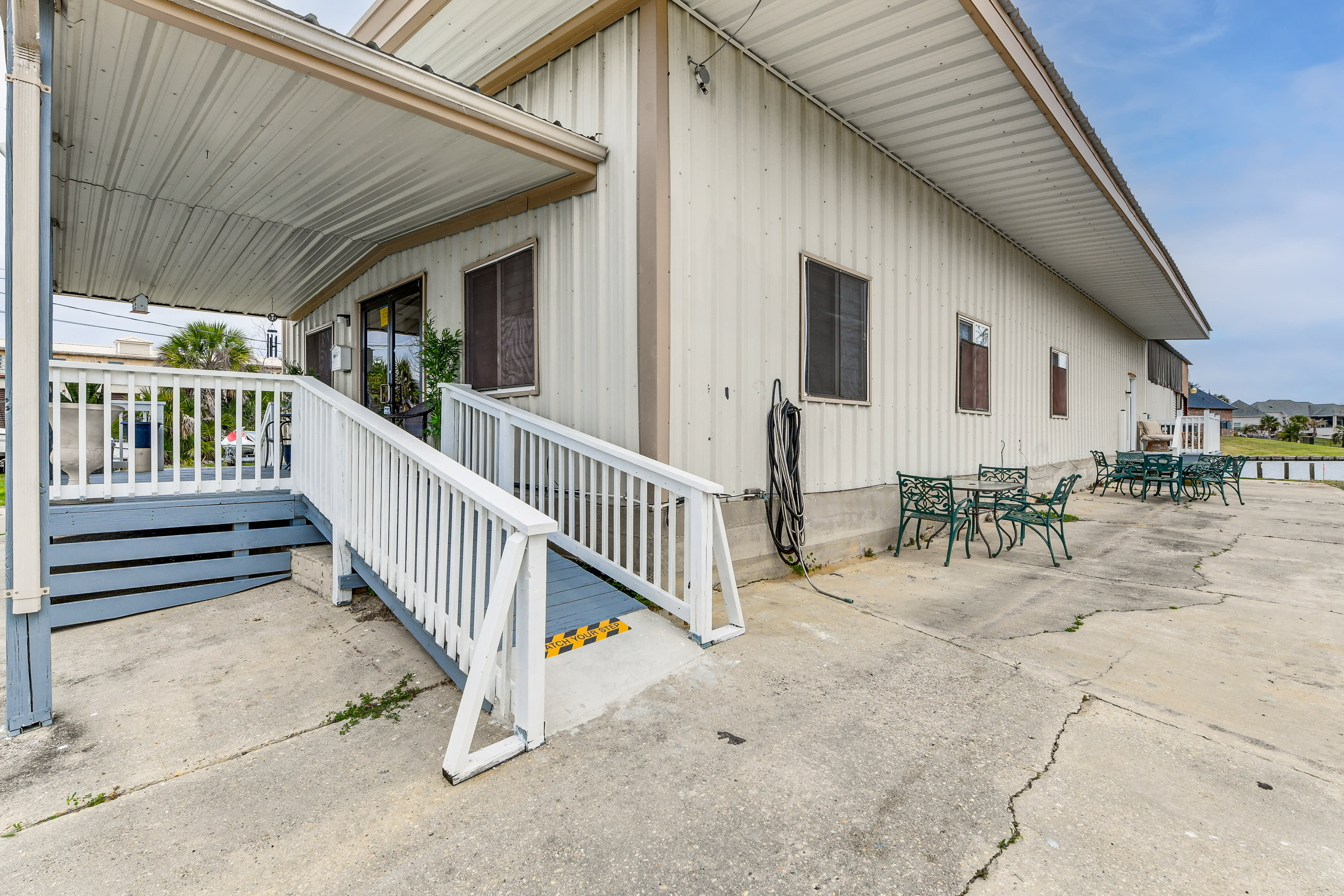 Side Ramp | Patio | Outdoor Dining Areas