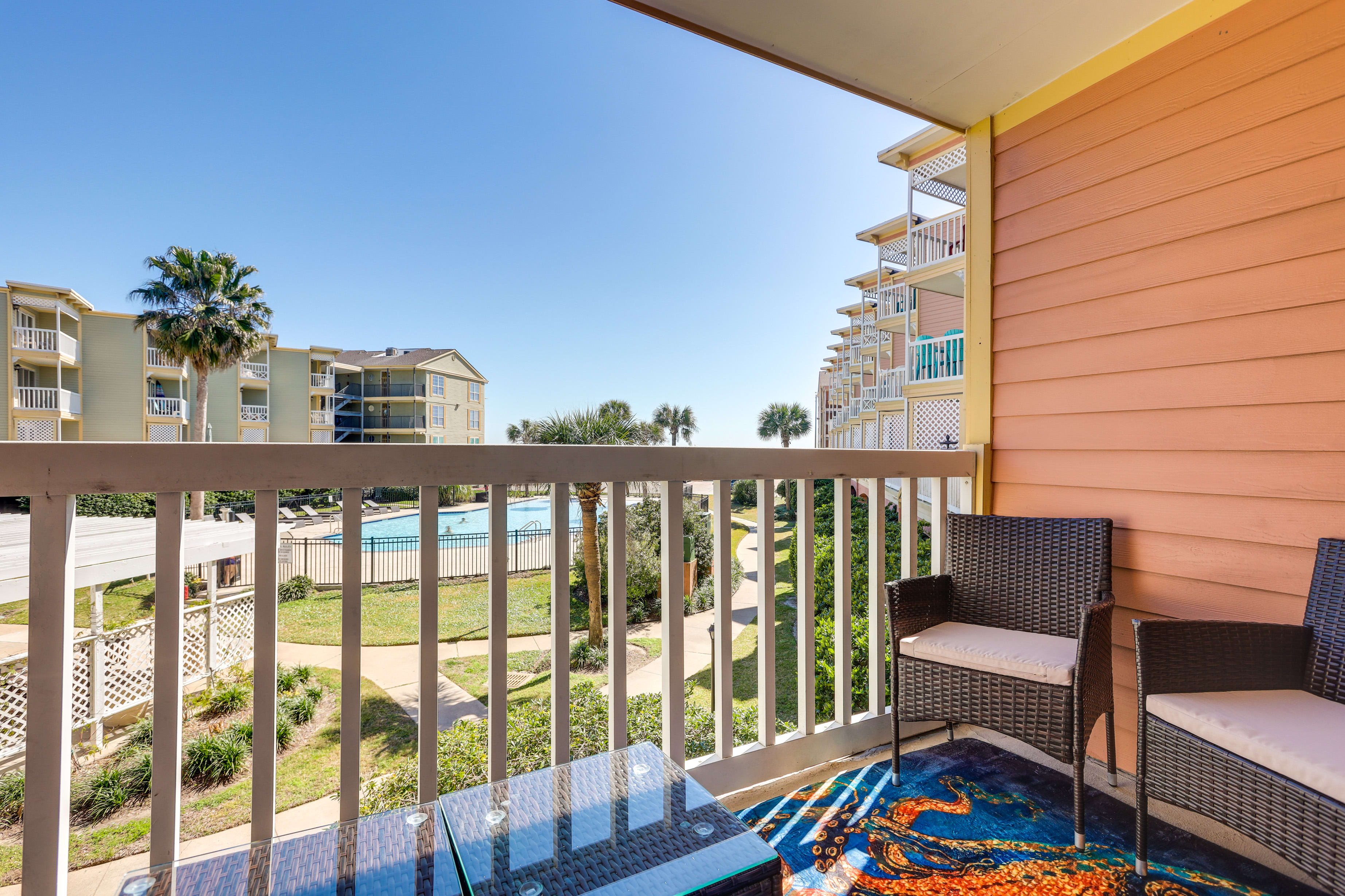 Balcony | Outdoor Seating | Pool View | Gulf View