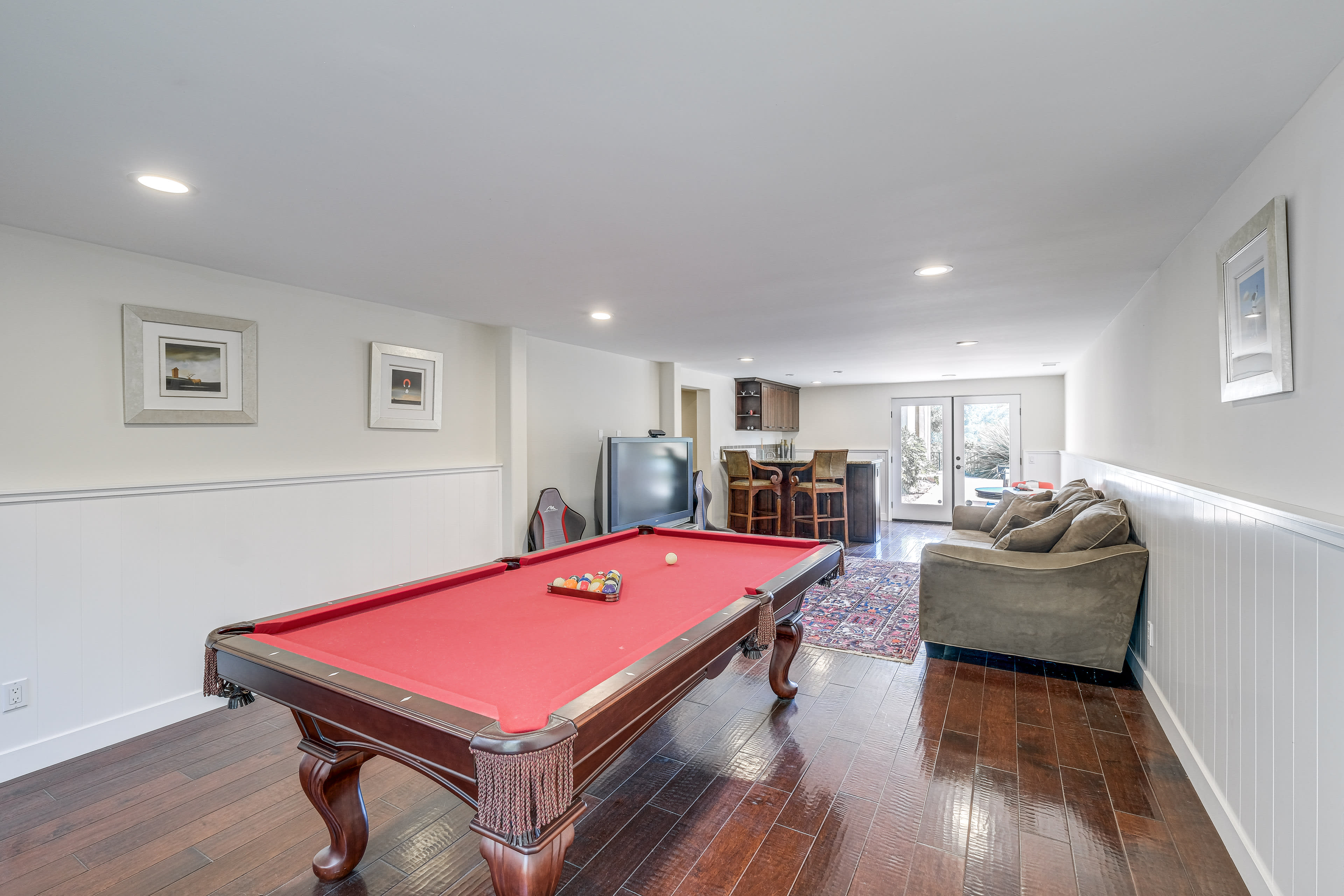 Game Room | Lower Level | Pool Table | Wet Bar