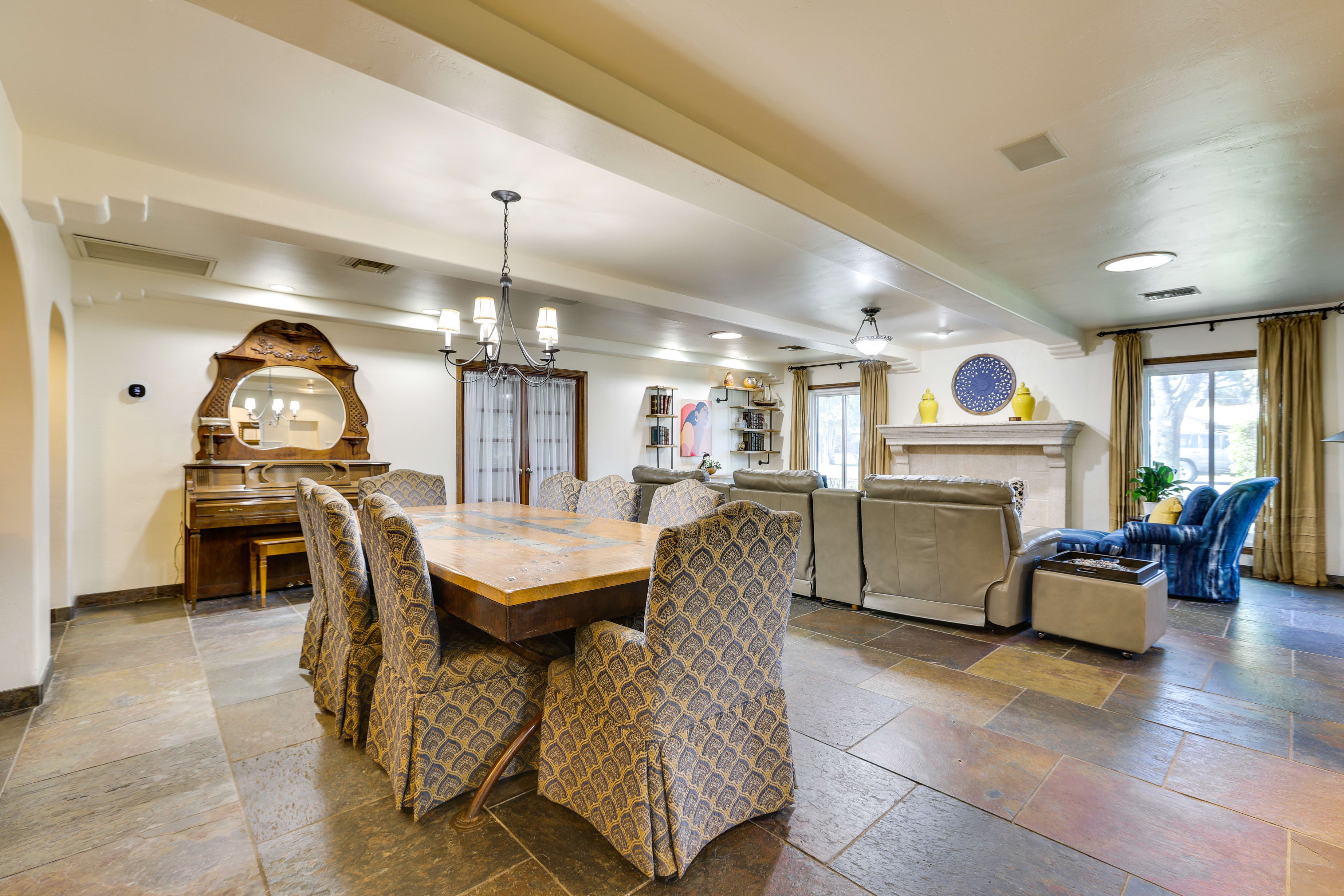 Dining Area | Dishware/Flatware | Trash Bags/Paper Towels