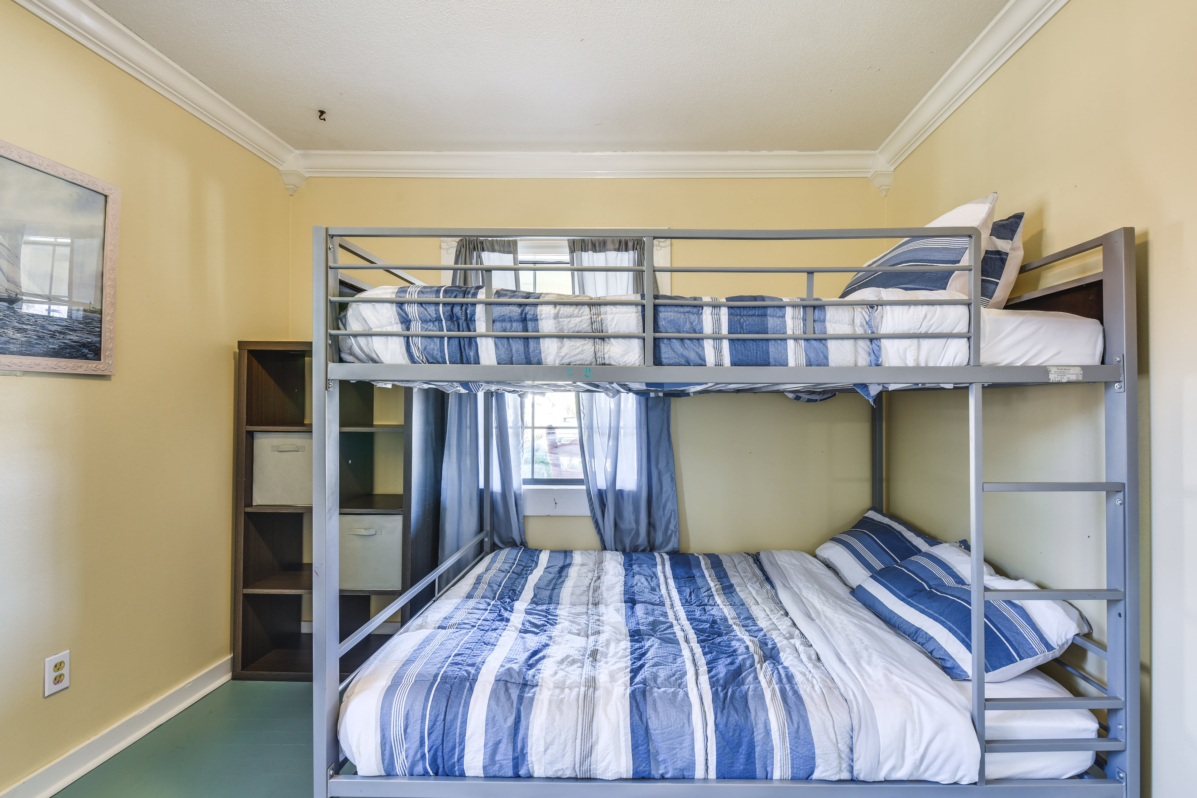 Bedroom 4 | Full Bunk Bed