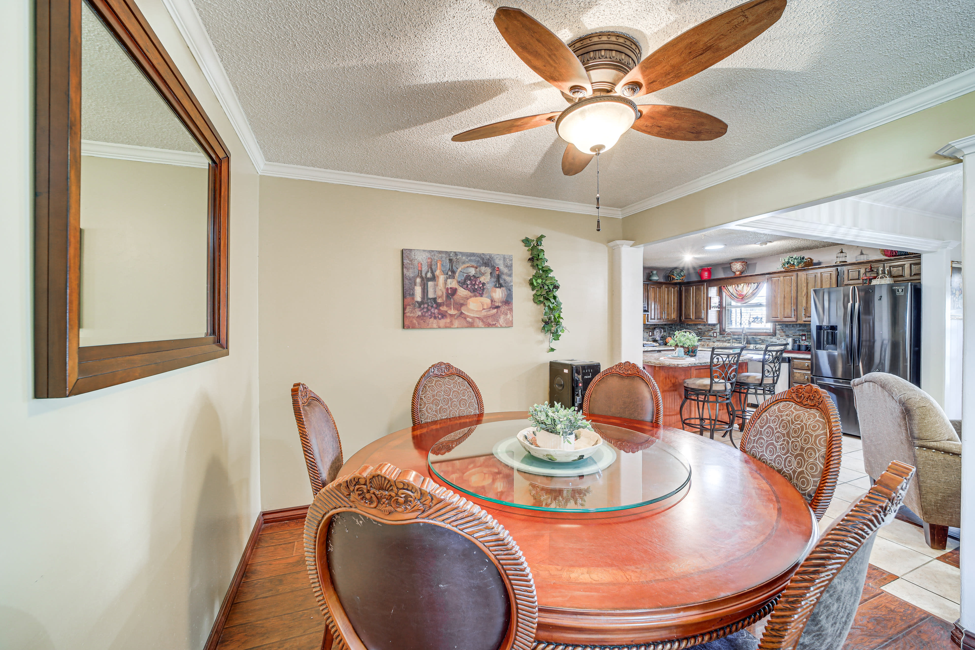 Dining Area | Dishware & Flatware