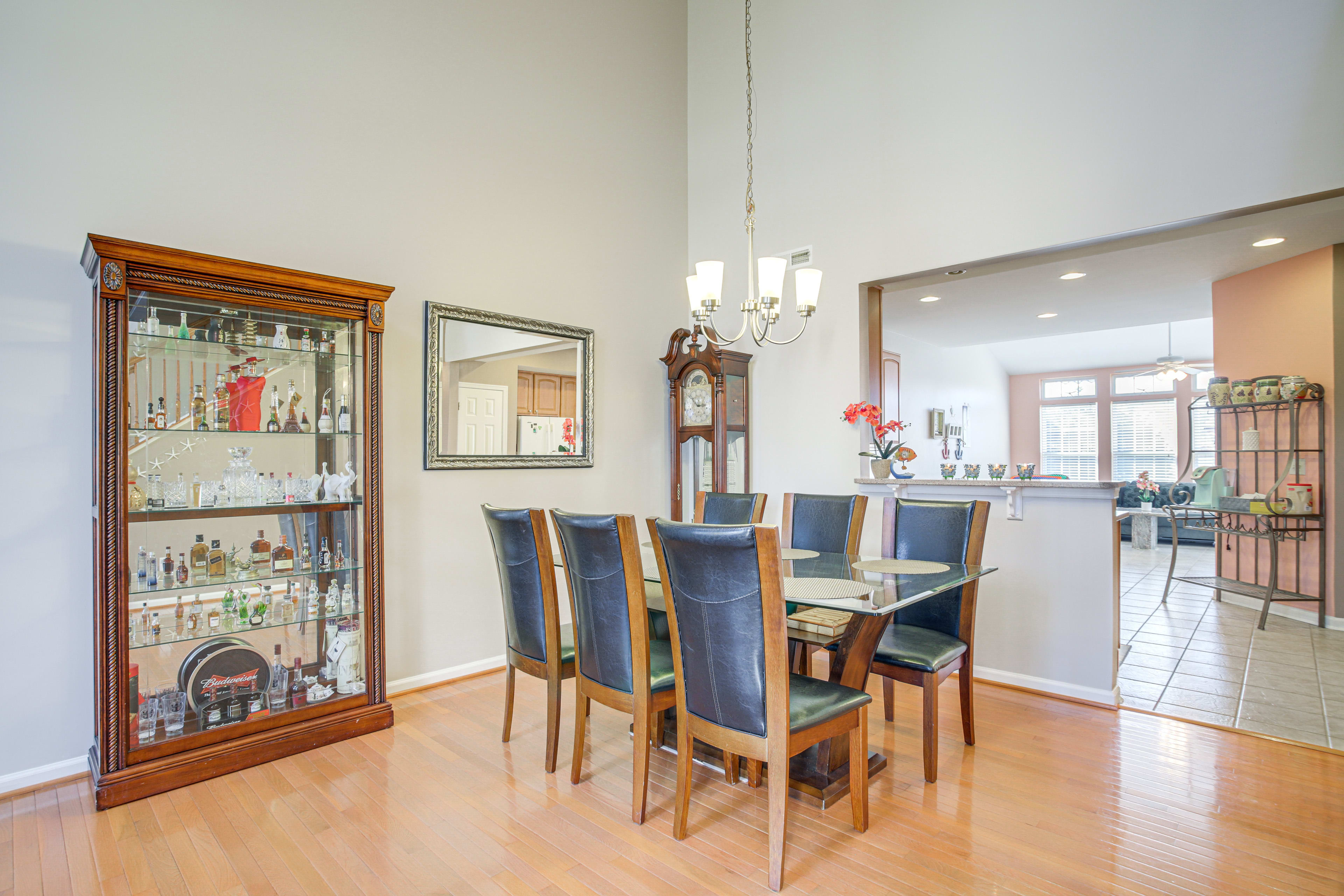 Dining Area | 1st Floor