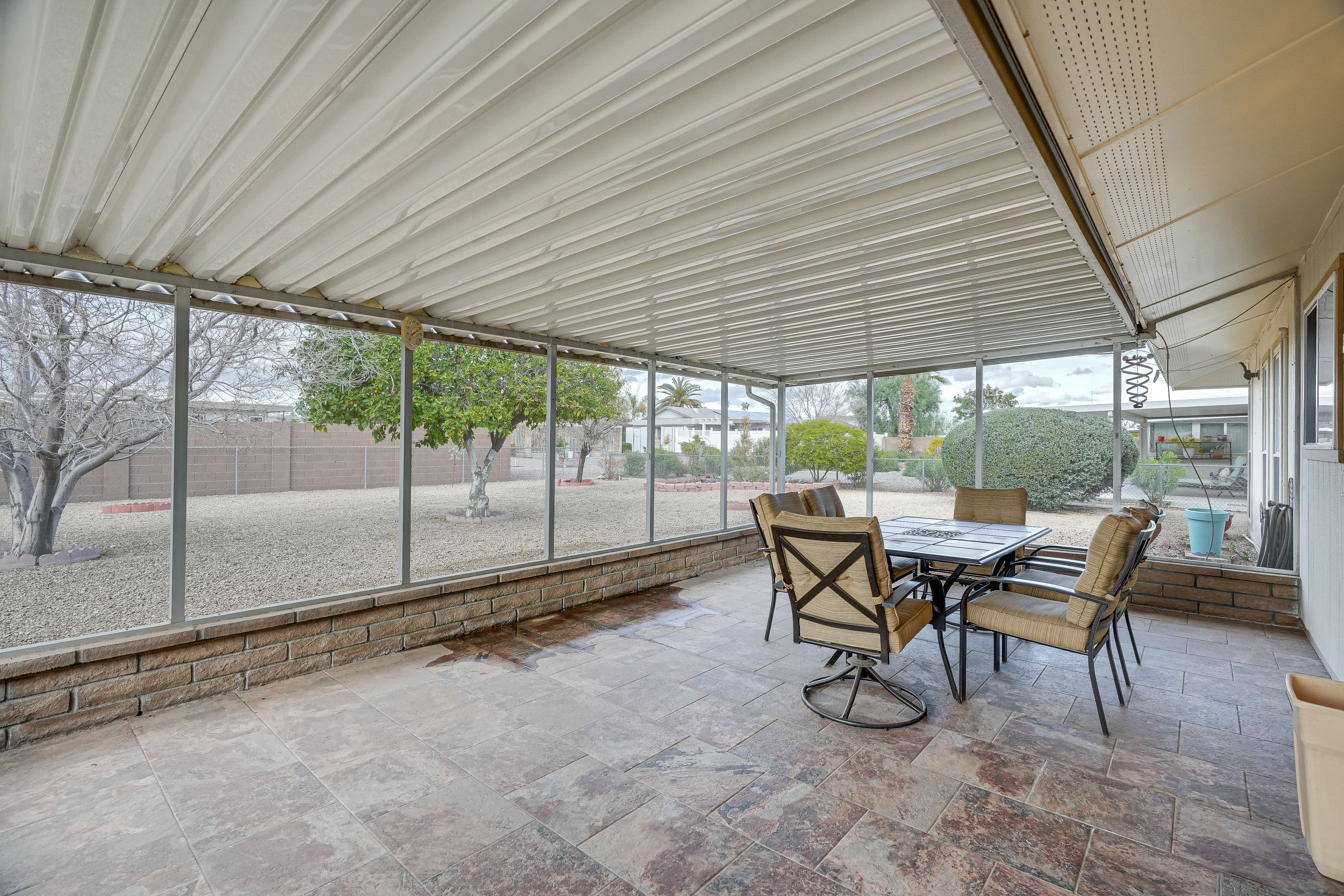 Screened Porch | Dining Area