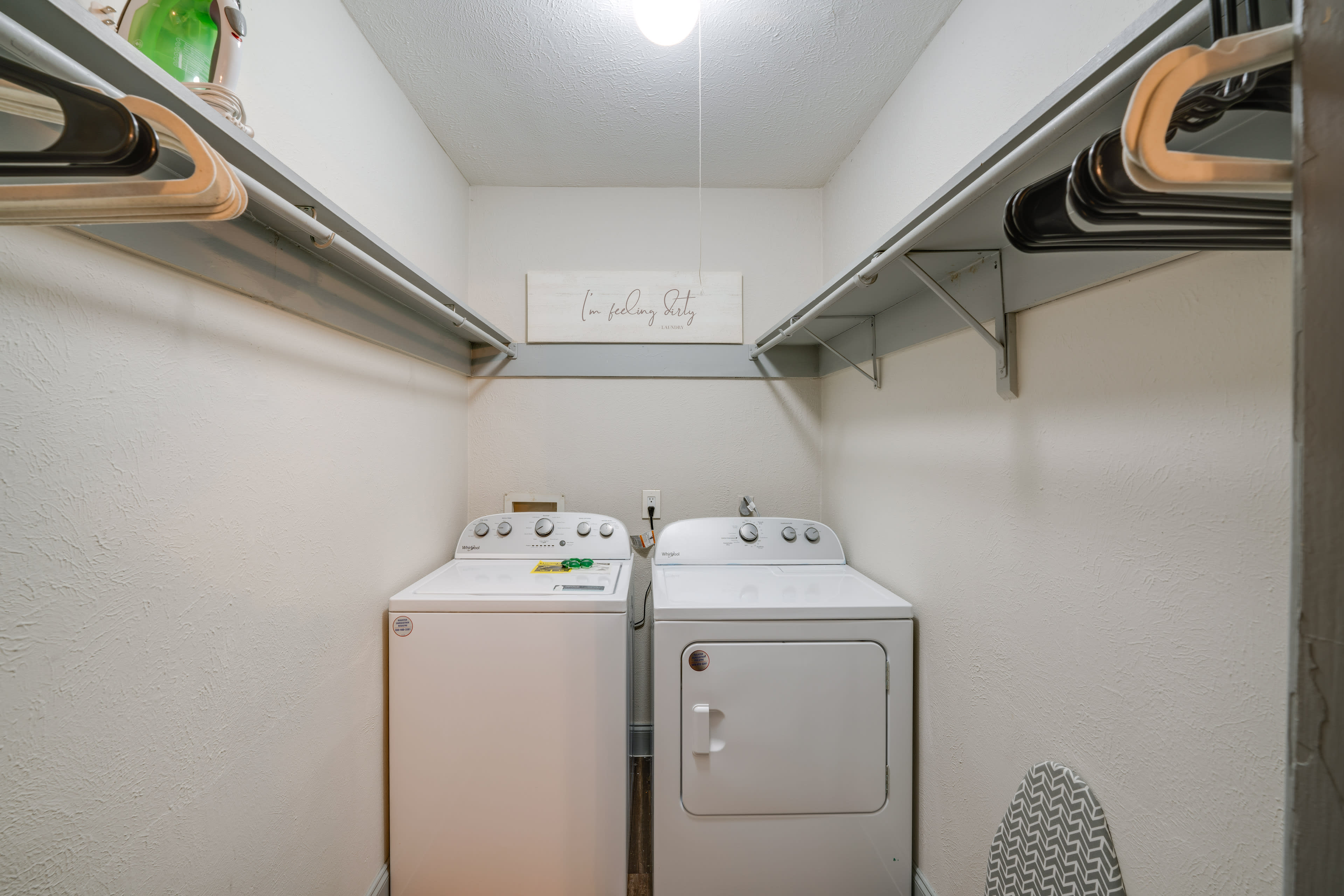Washer & Dryer | Linens Provided