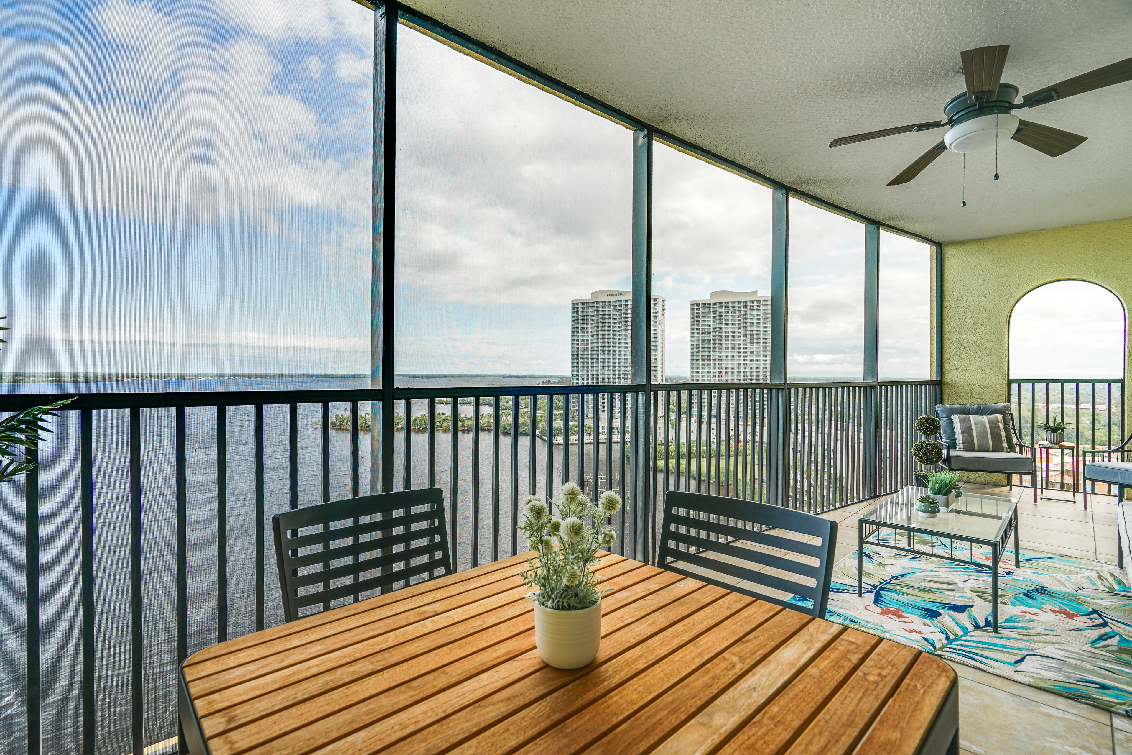 Fort Myers Vacation Rental | 3BR | 3BA | Step-Free Entry | 1,450 Sq Ft