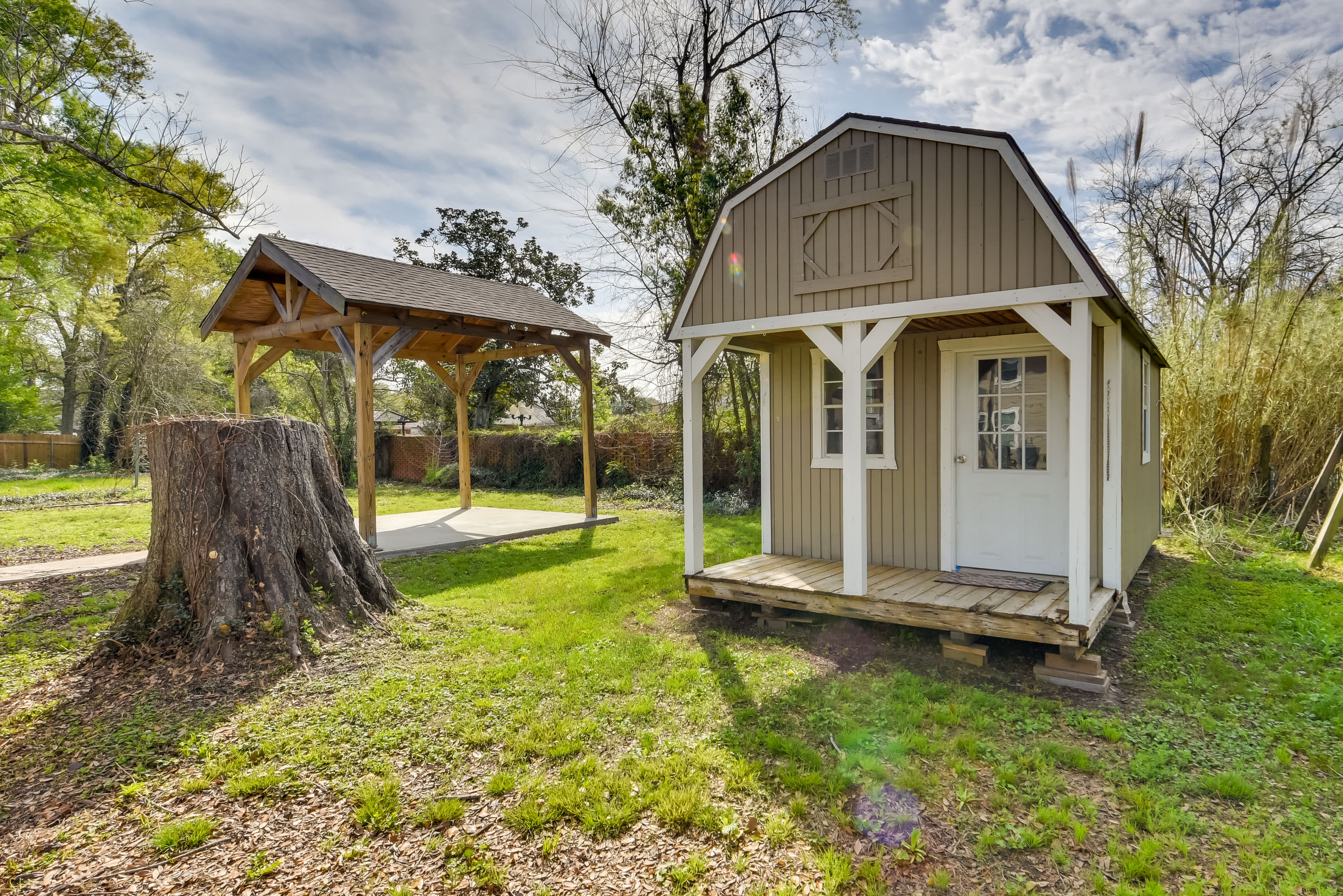 Shared Gazebo | Charcoal Grill (Available in Summer Months)