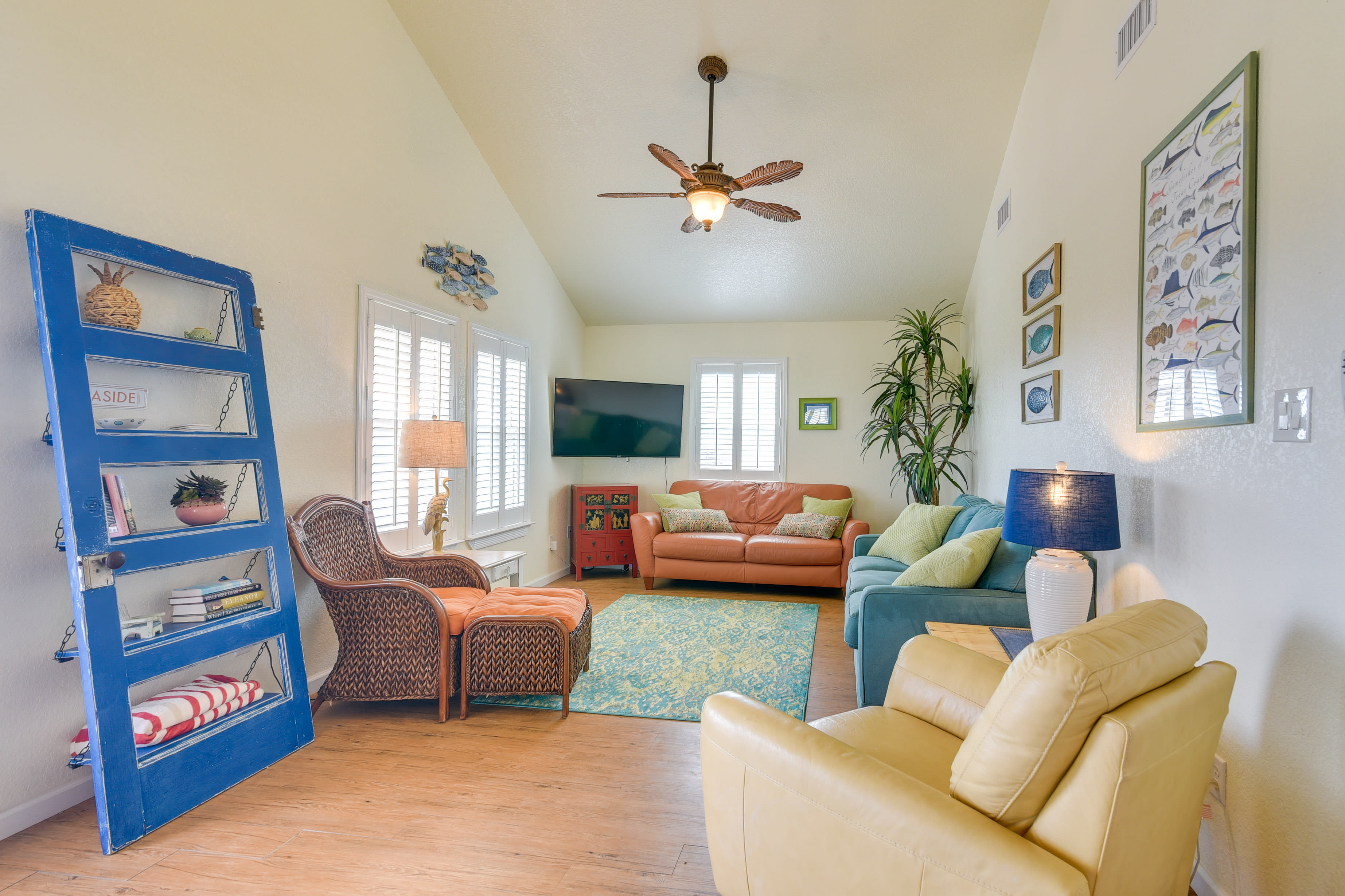 Surfside Beach Vacation Rental | 3BR | 3BA | Stairs Required | 1,300 Sq Ft