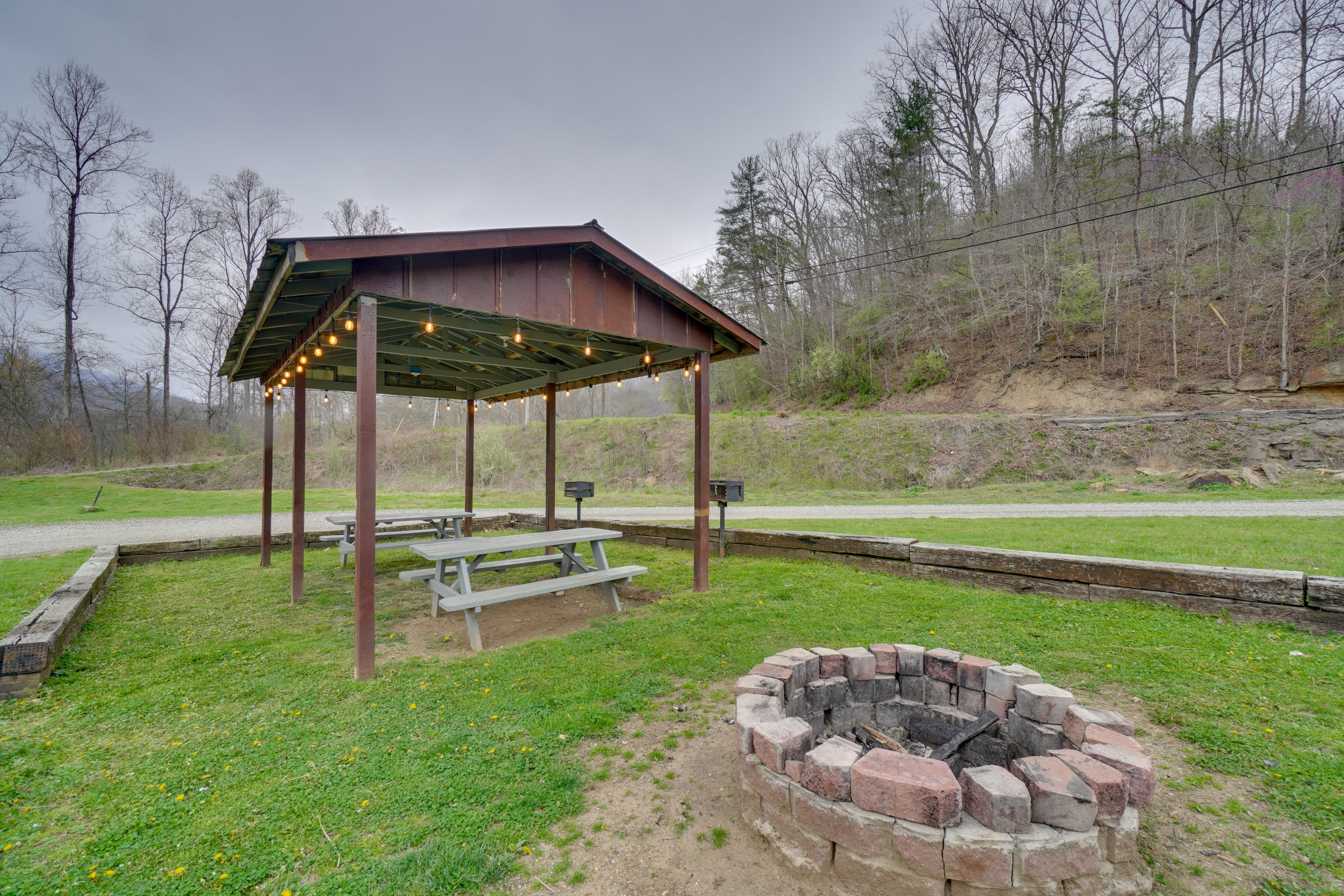 Community Amenities | Fire Pit | Playground | ATV/Hiking Trails On-Site