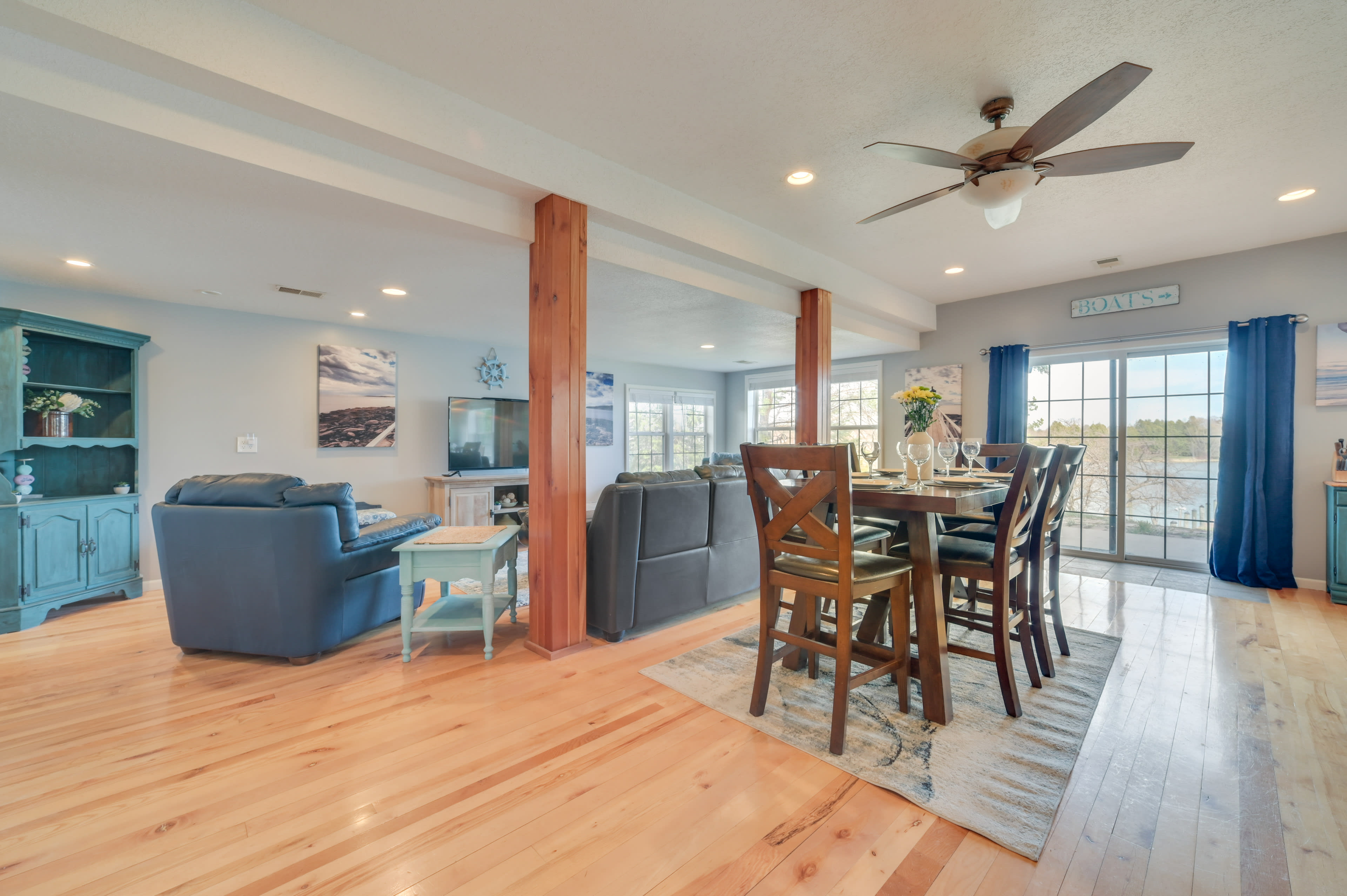 Dining Area | Dishware/Flatware | 1st Floor