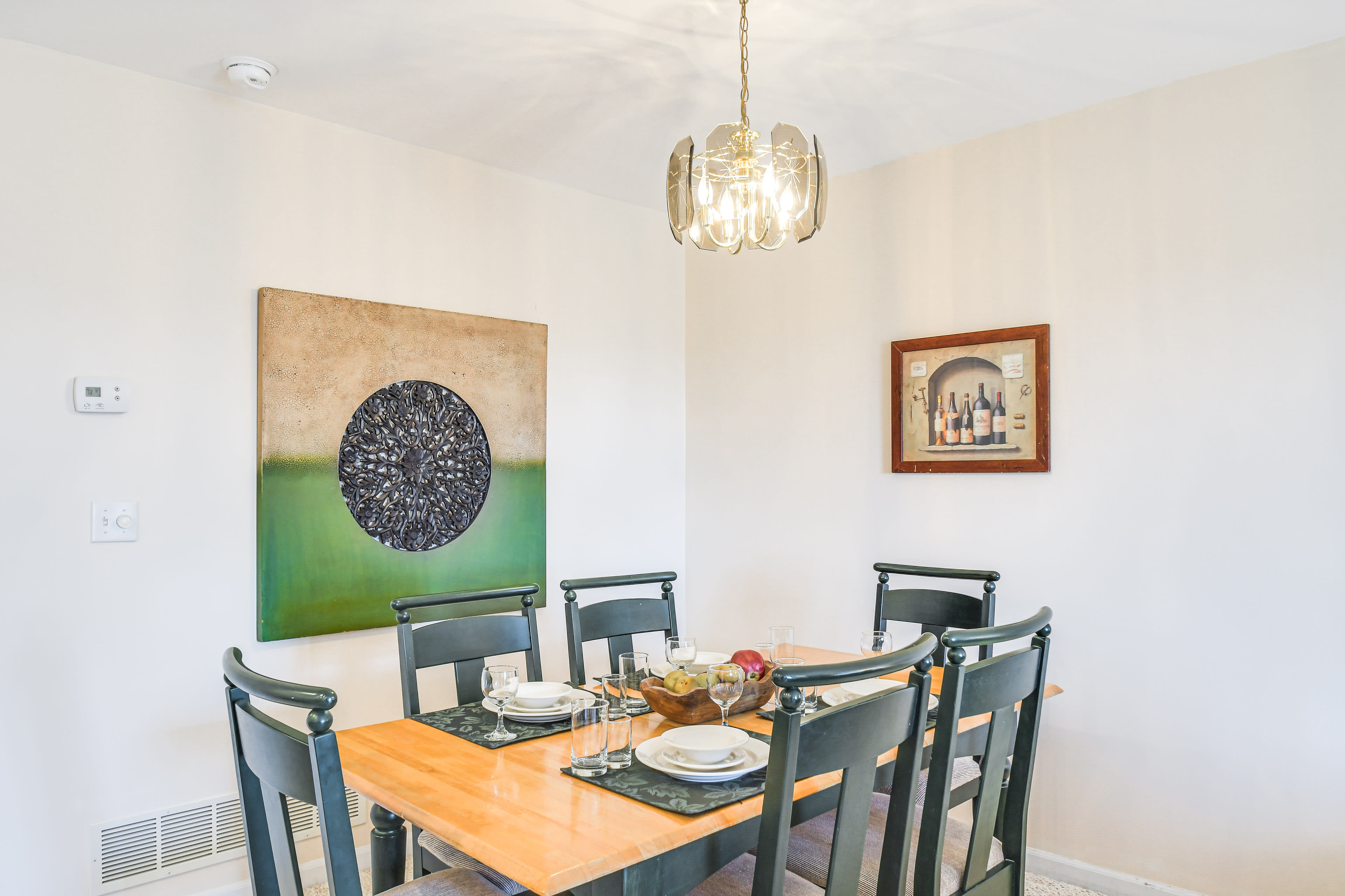 Dining Table | Main Level