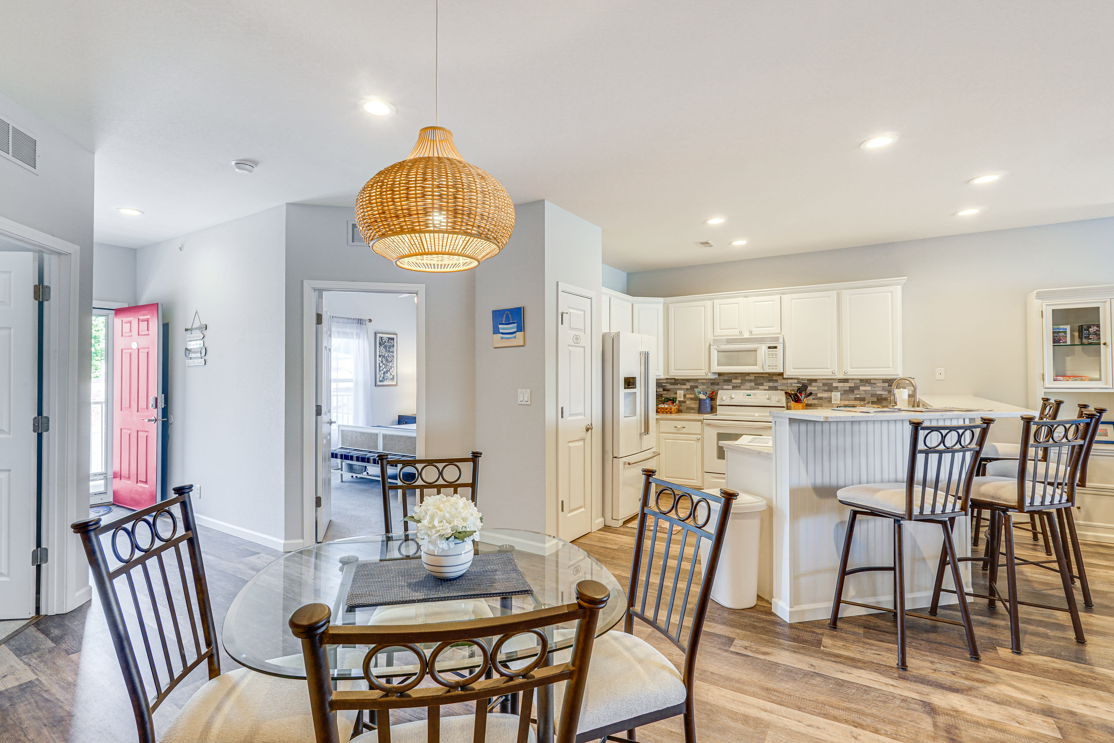 Dining Room | Fully Equipped Kitchen