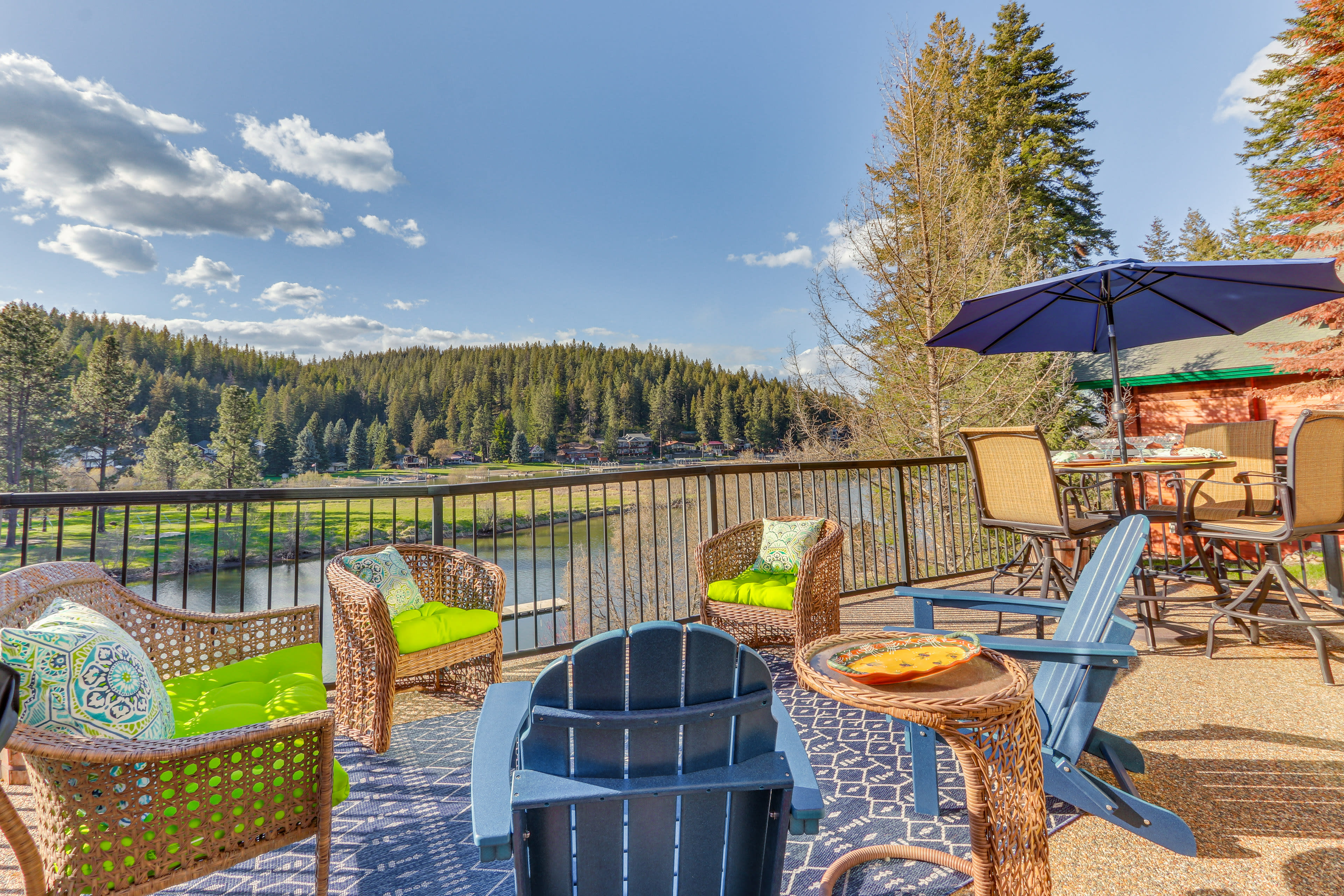 Coeur d'Alene Vacation Rental | 3BR | 2.5BA | Stairs Required | 1,450 Sq Ft