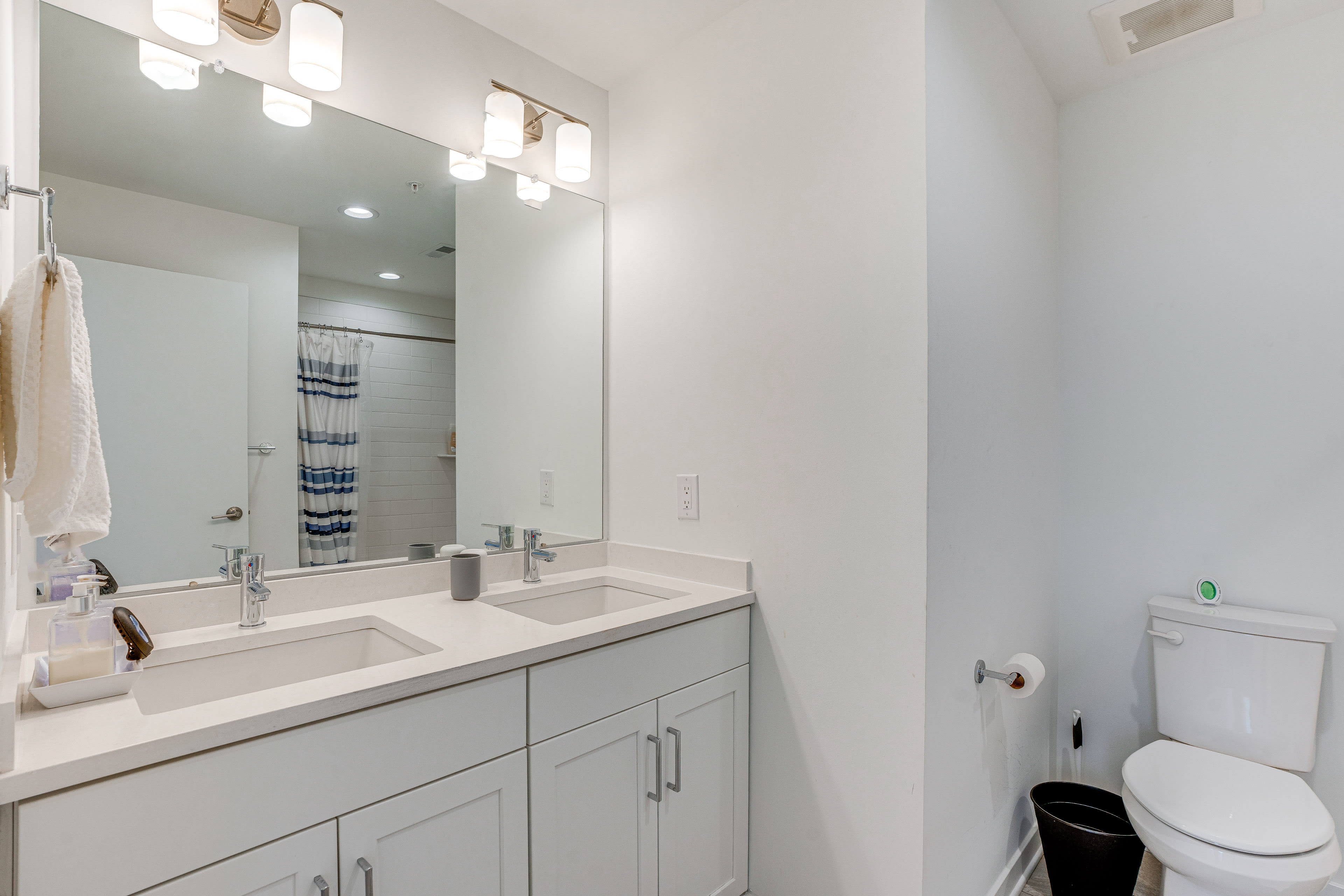 En-Suite Bathroom | Complimentary Toiletries | 3rd Floor