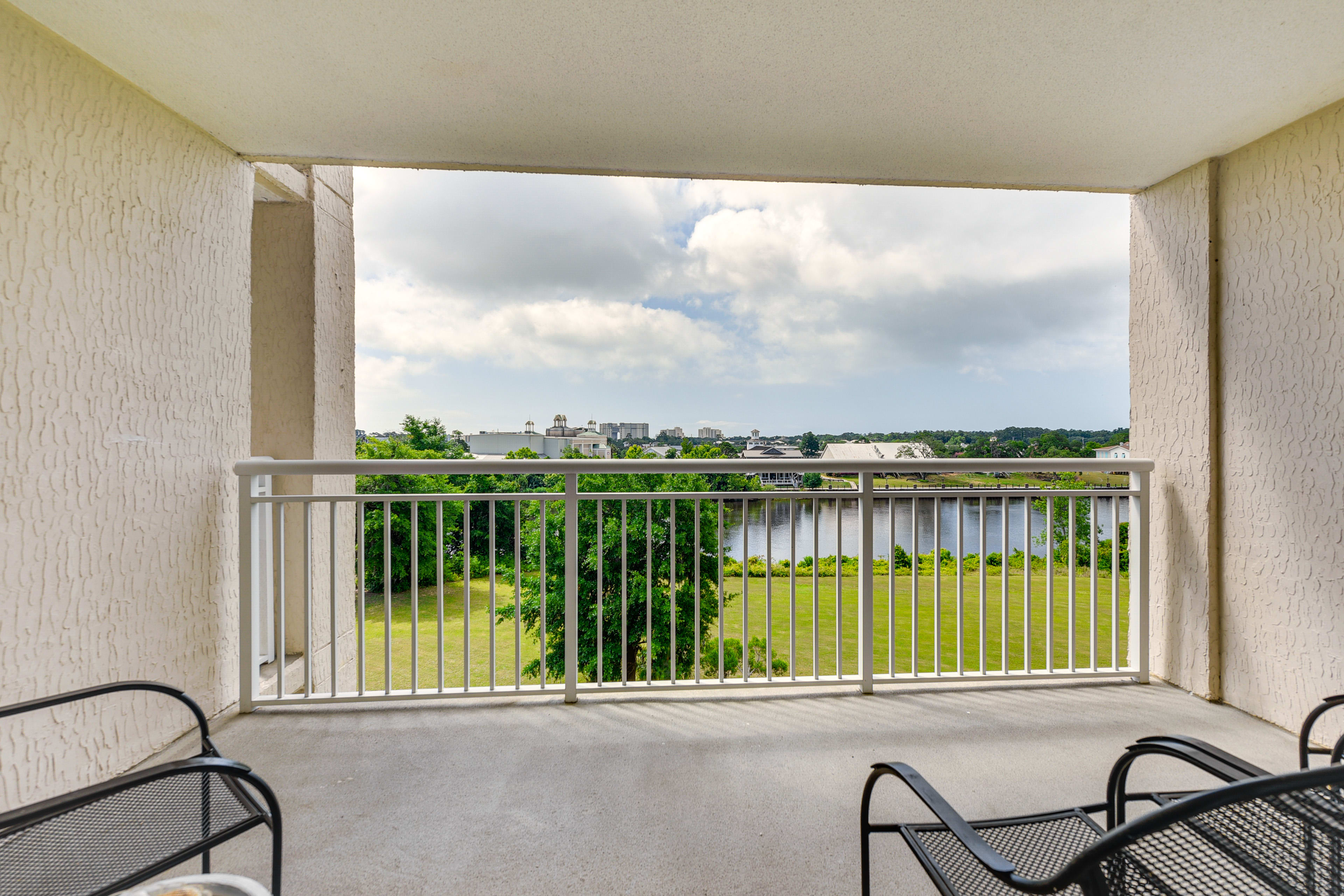 Additional Balcony | Outdoor Seating