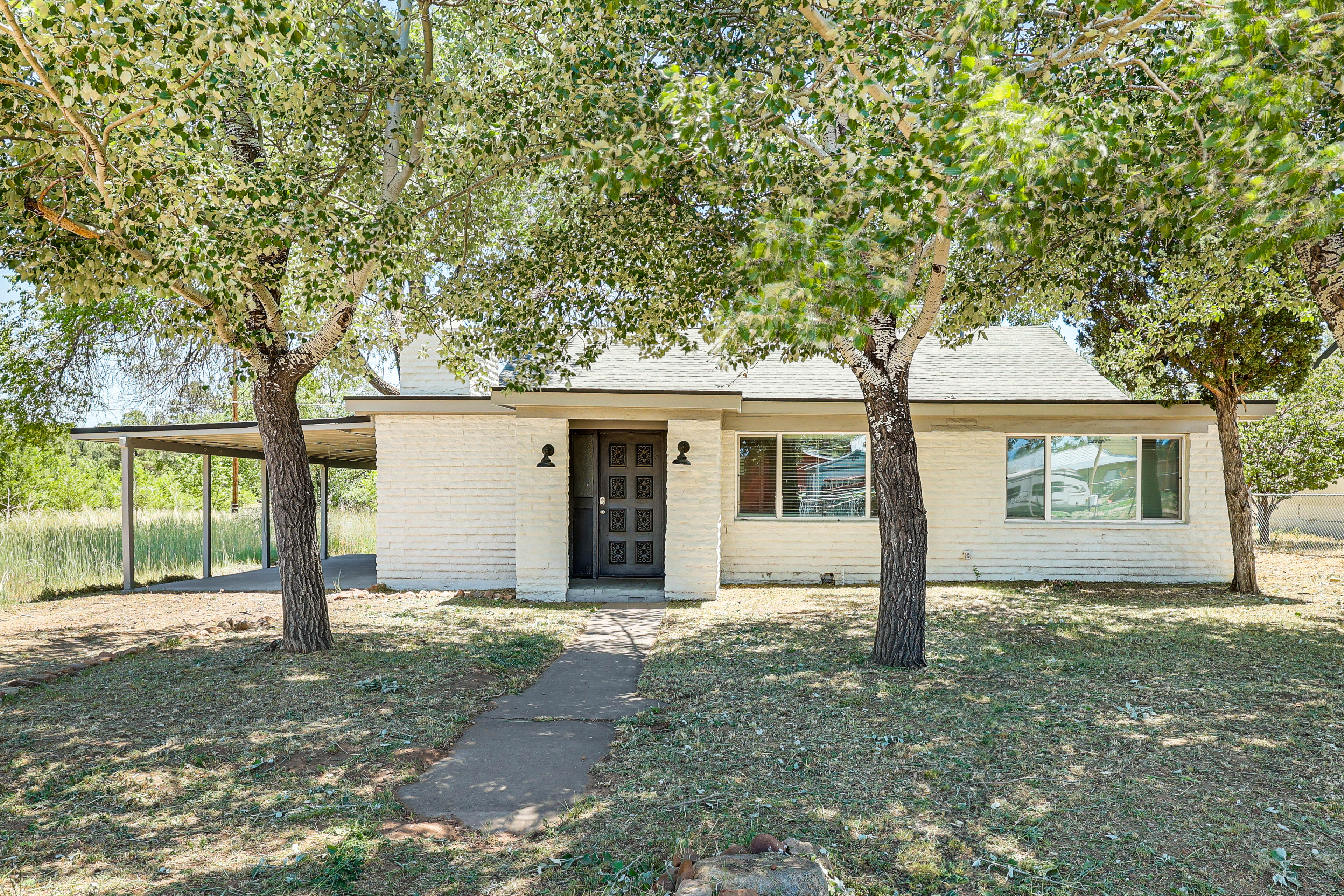 Home Exterior | Parking | Carport (2 Vehicles) | Driveway (2 Vehicles)