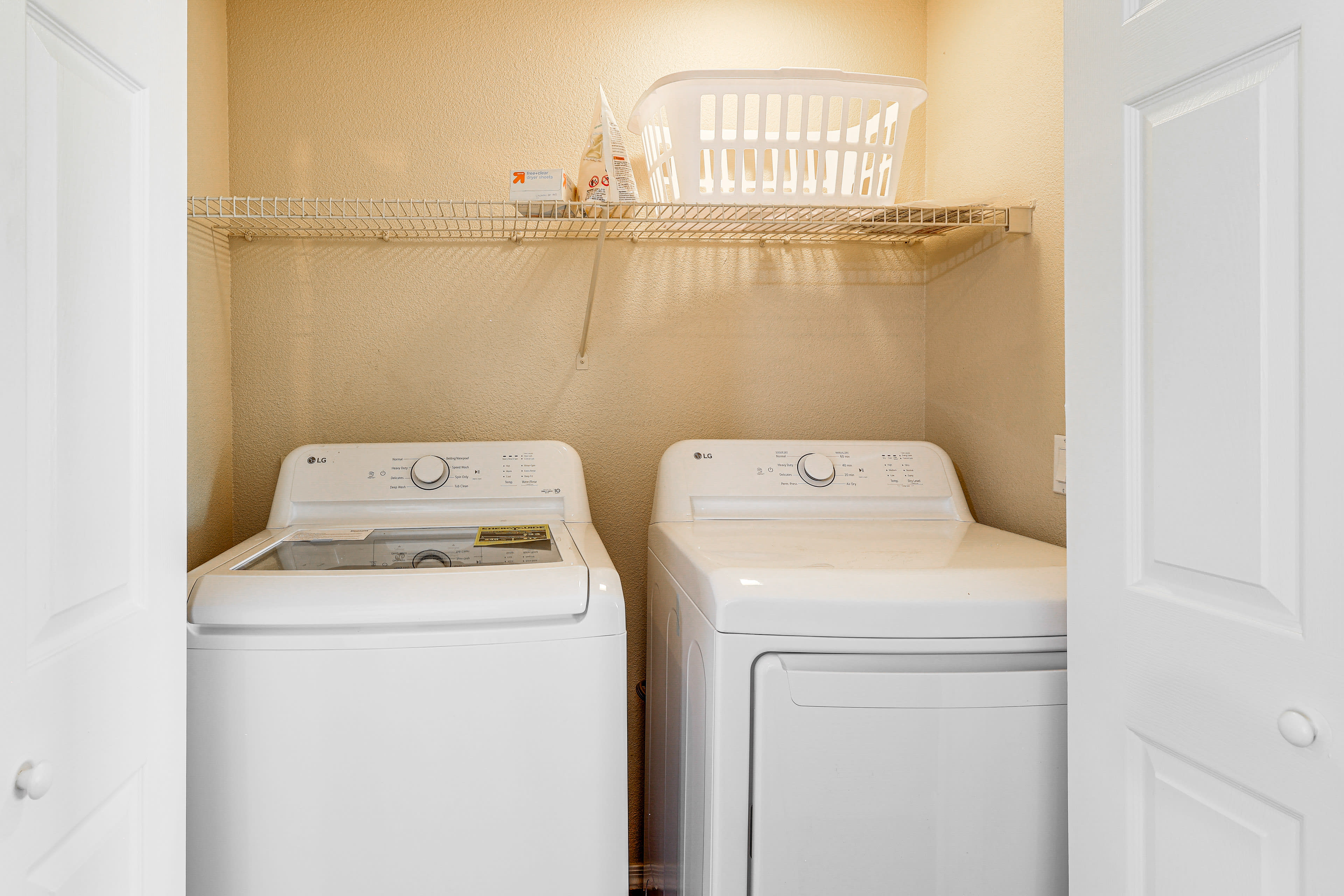 Washer & Dryer