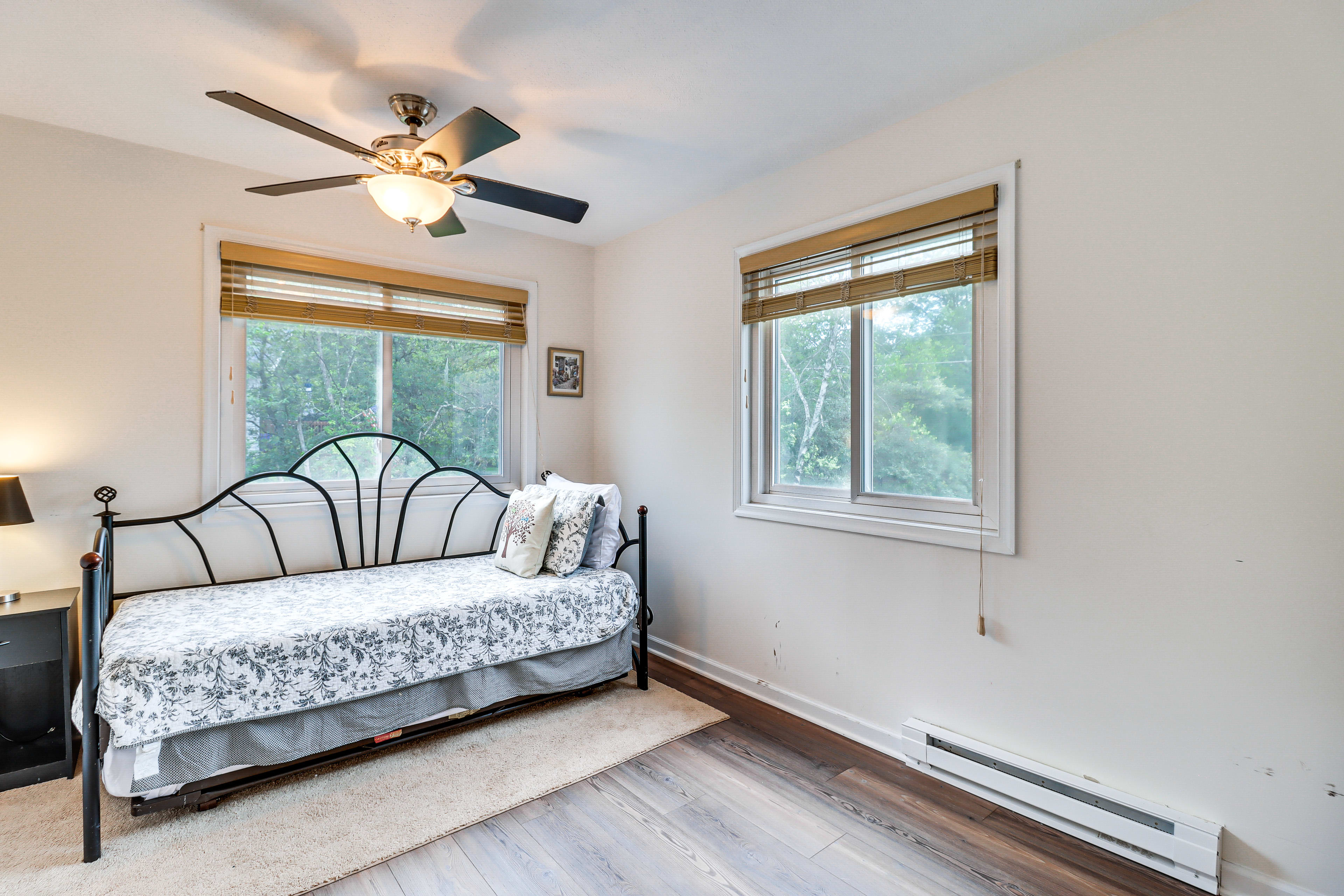 Bedroom 2 | 2nd Floor | Twin Daybed w/ Twin Trundle | Linens Provided