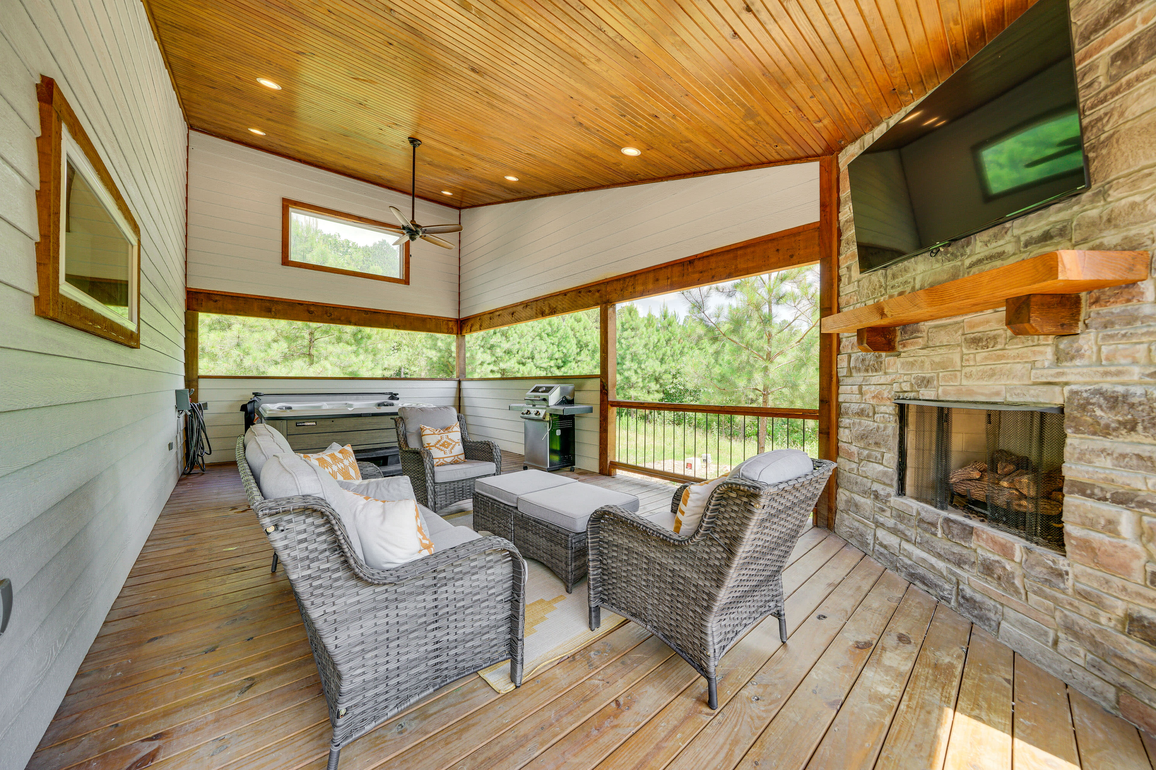 Furnished Deck | Private Hot Tub | Outdoor TV | Outdoor Fireplace | Gas Grill