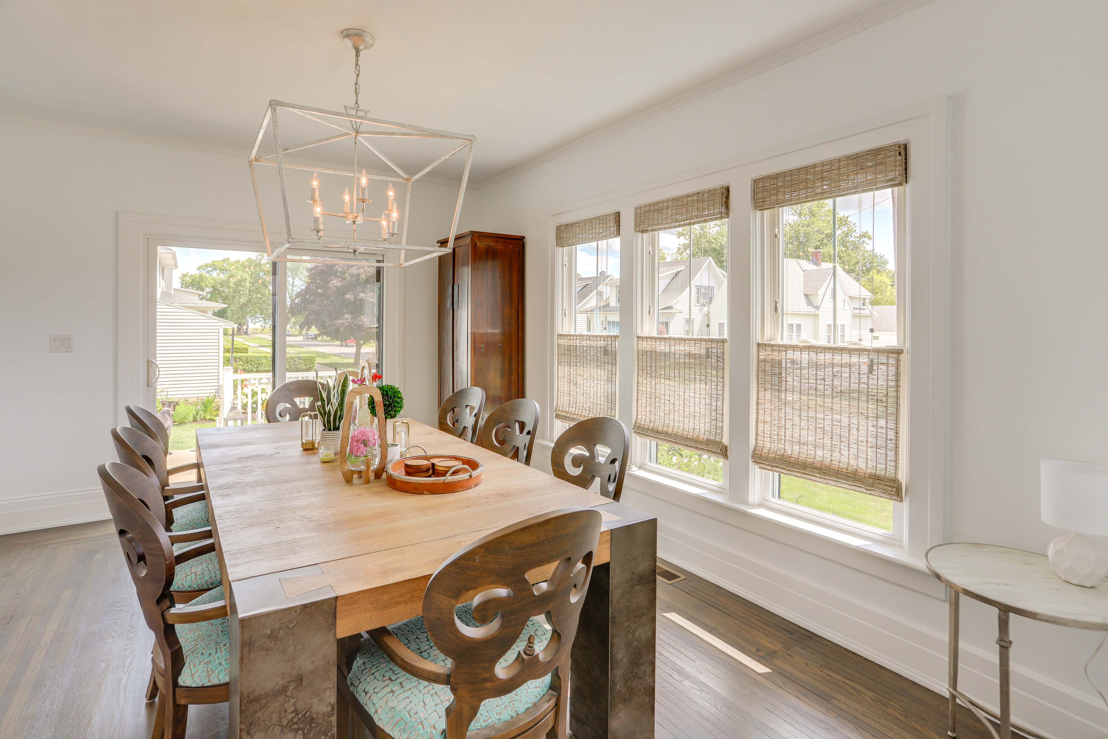 Dining Room | Dishware/Flatware Provided | 1st Floor