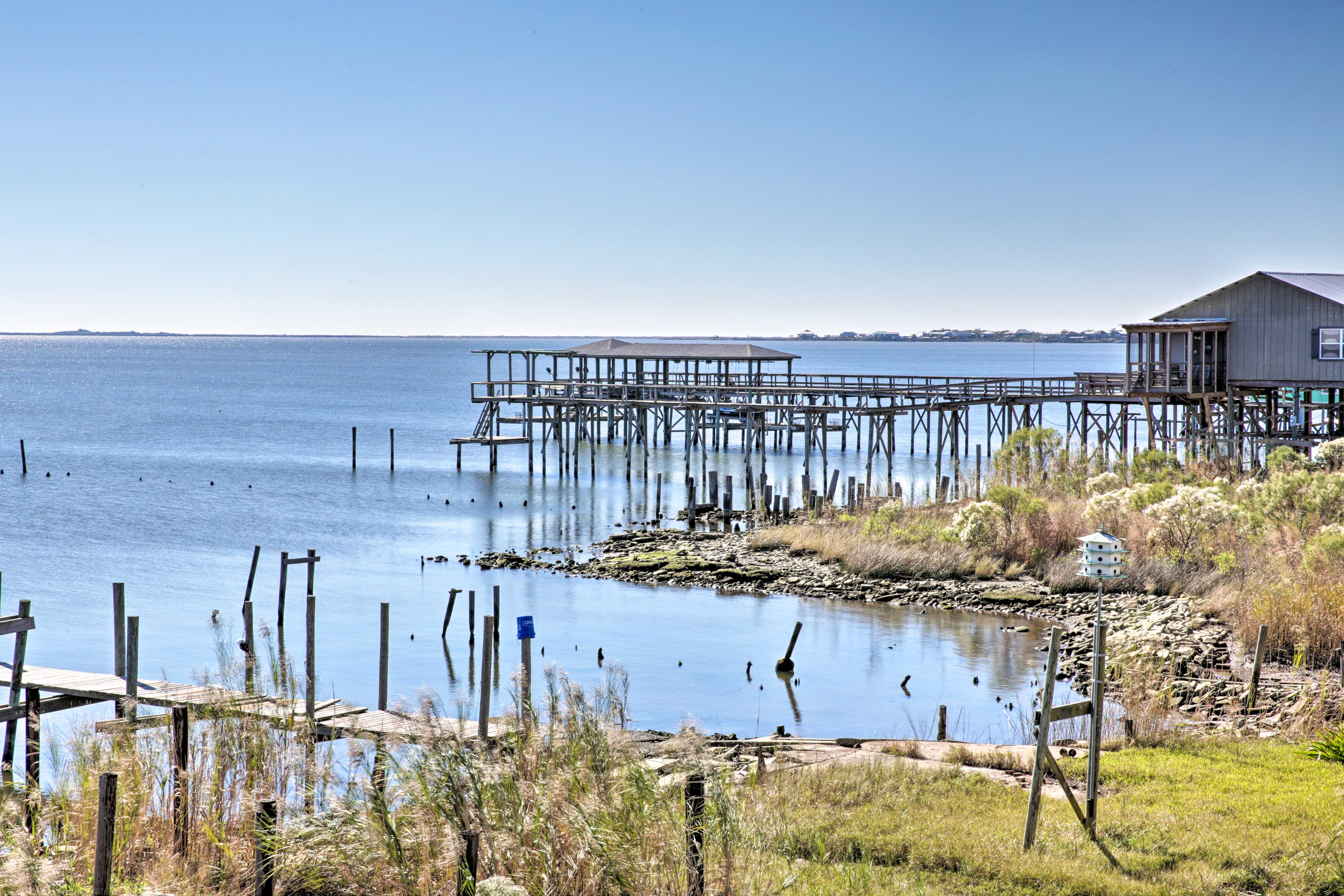 Waterfront New Orleans Home w/ Private Dock & Pier Evolve