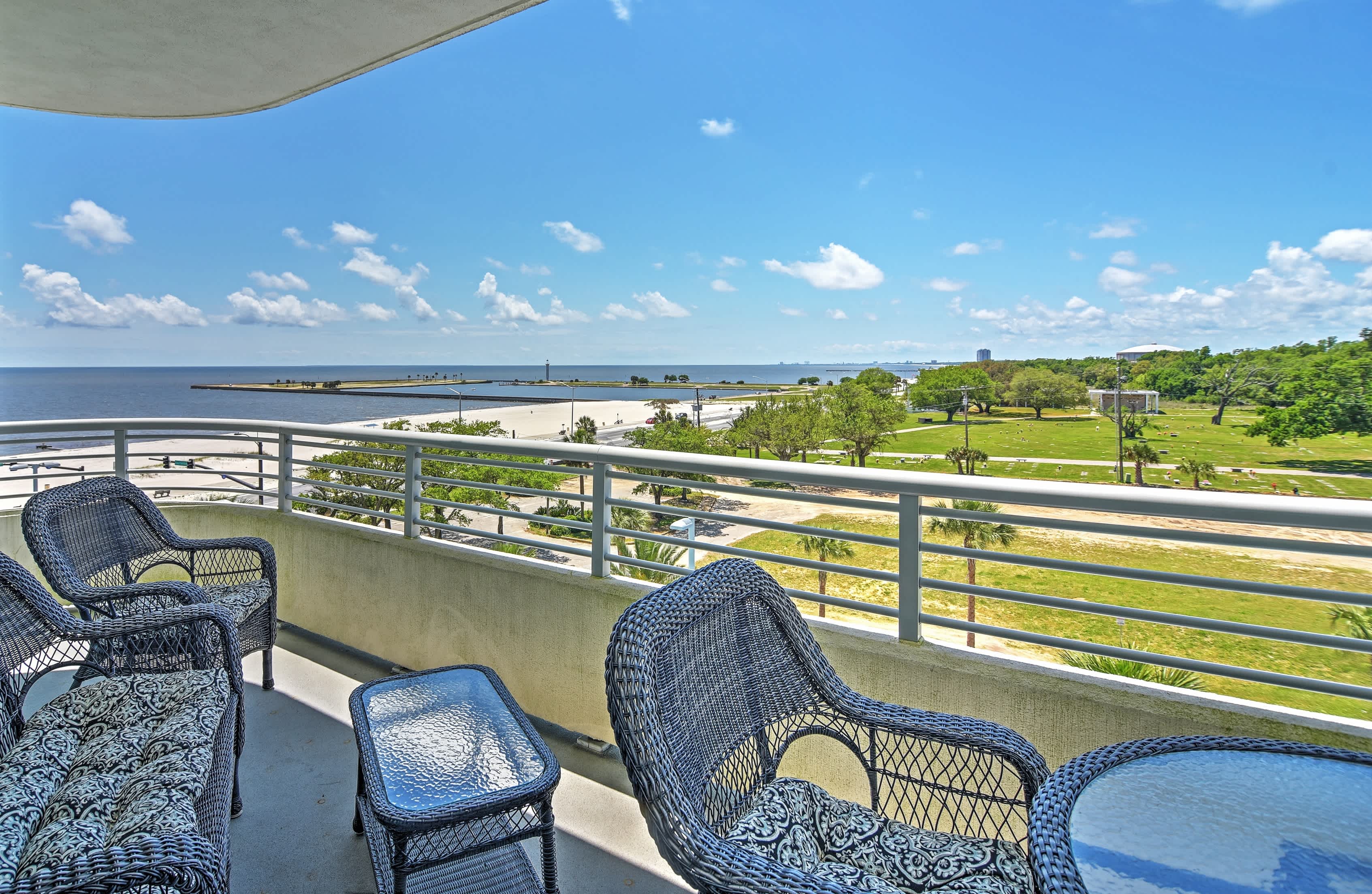 Beachside Biloxi Club Condo Balcony w/ Ocean View Evolve