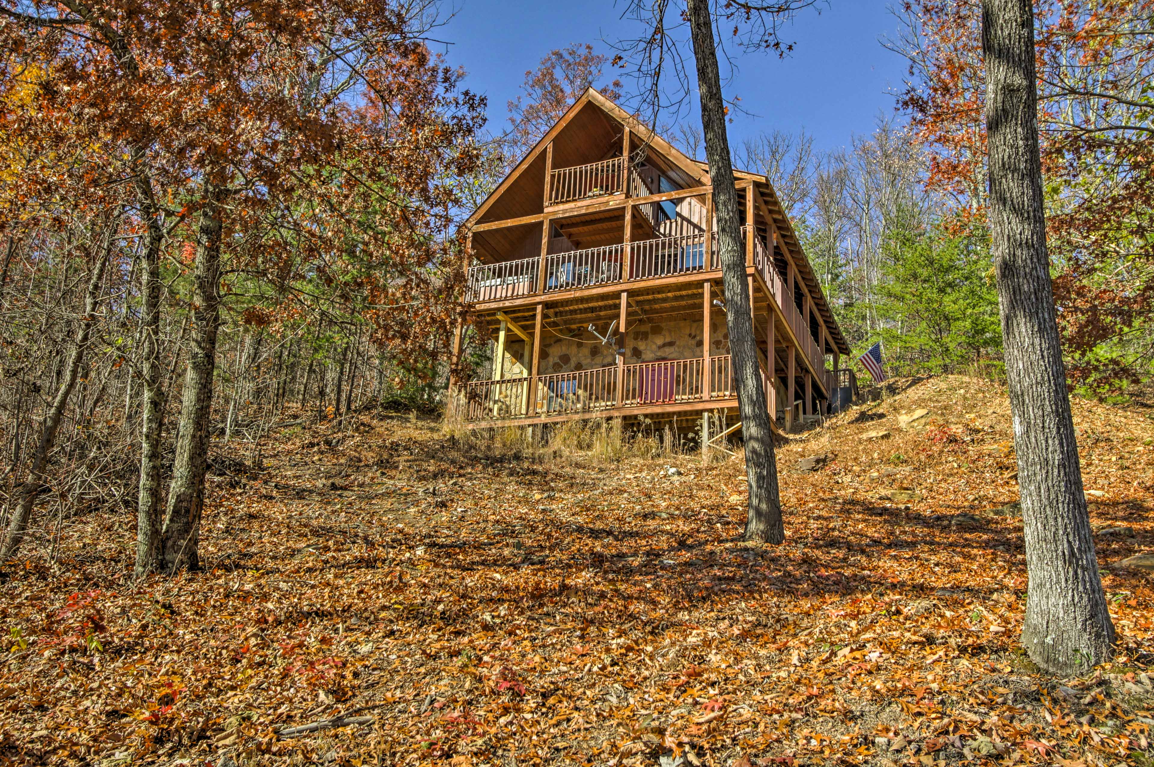 above-beyond-pigeon-forge-cabin-w-prime-views-evolve