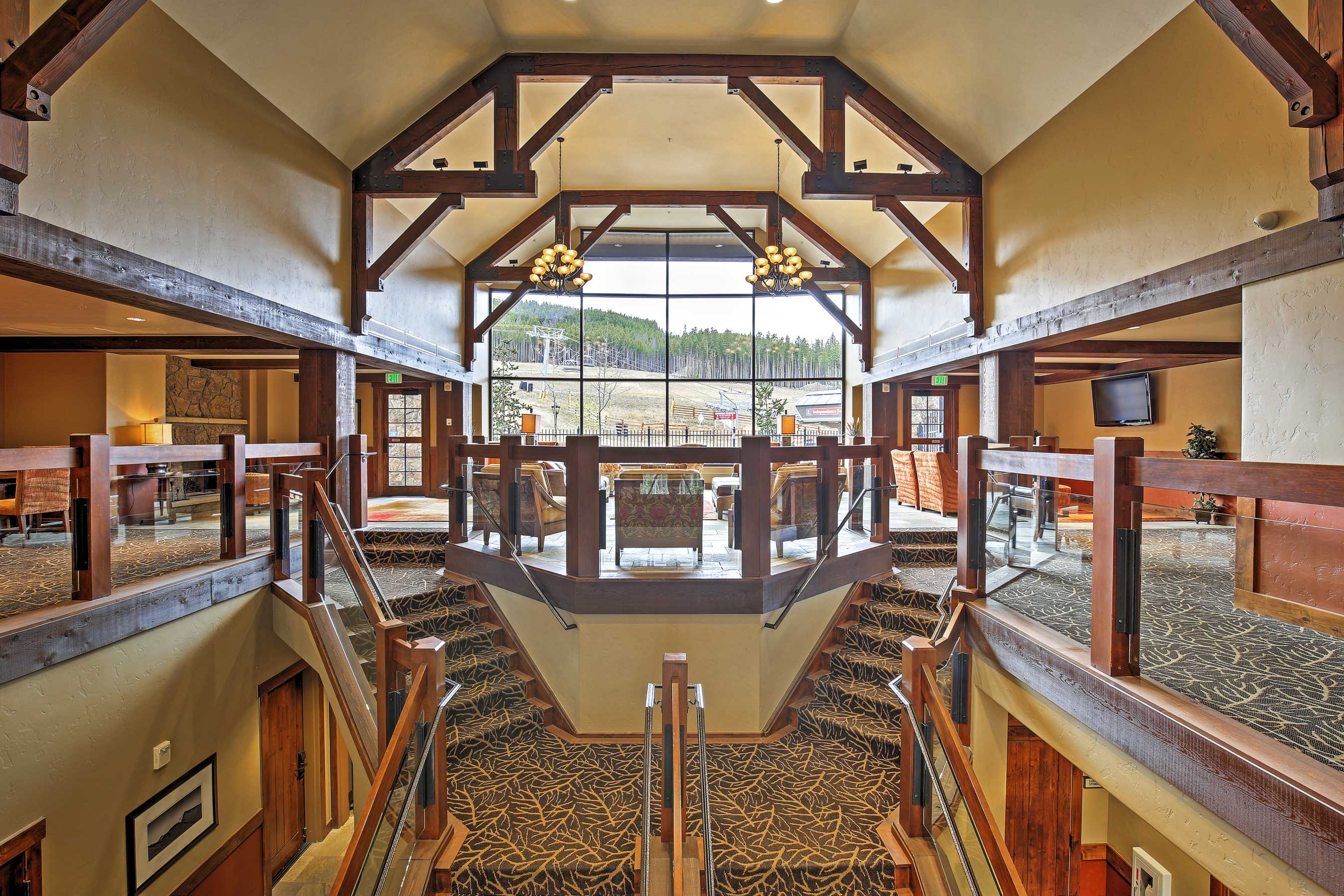 SkiIn/SkiOut Breckenridge Resort Condo at Peak 7 Evolve