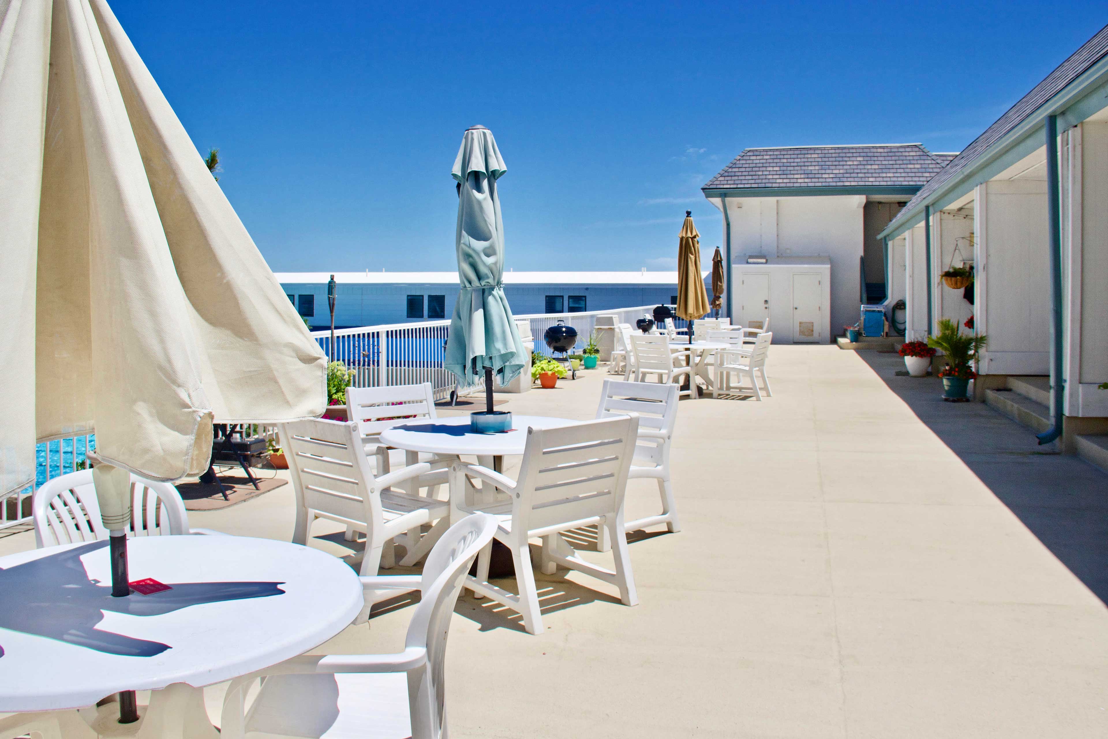 Oceanfront Virginia Beach Studio w/ Community Pool Evolve