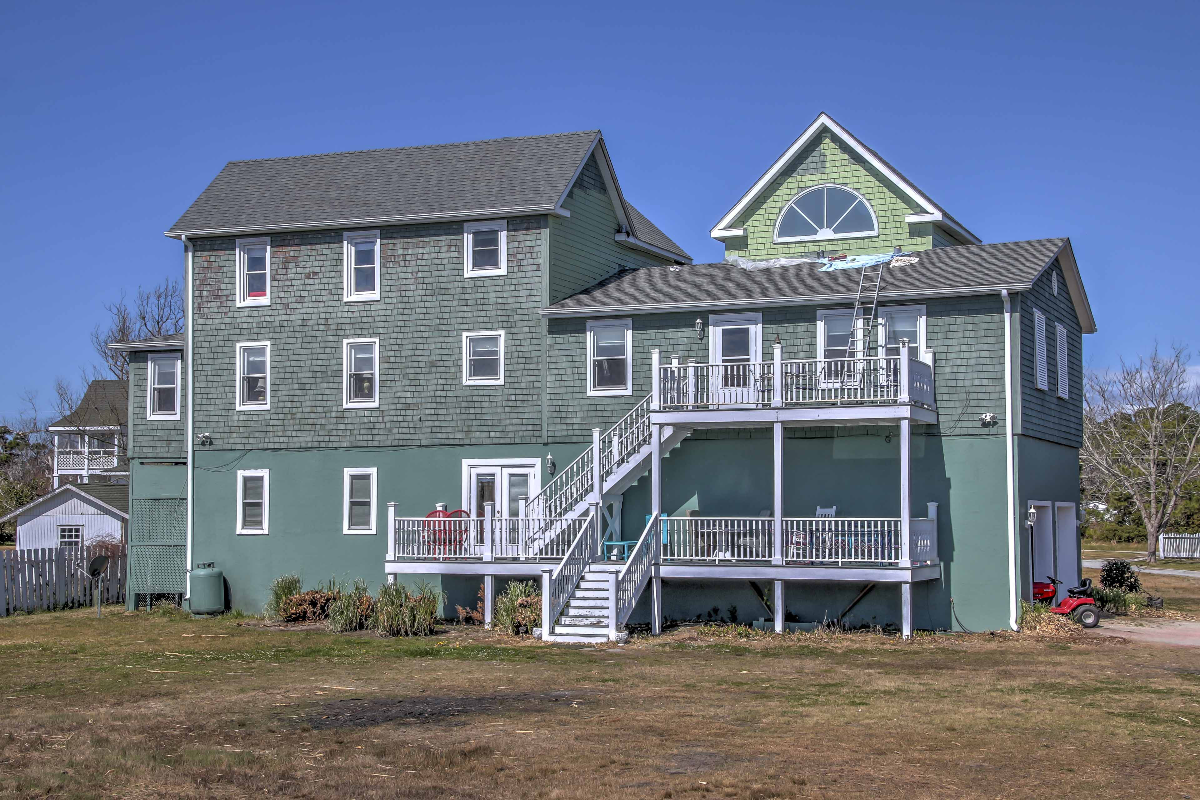 Spacious Outer Banks House w/ Private Dock! Marshallberg, NC Evolve