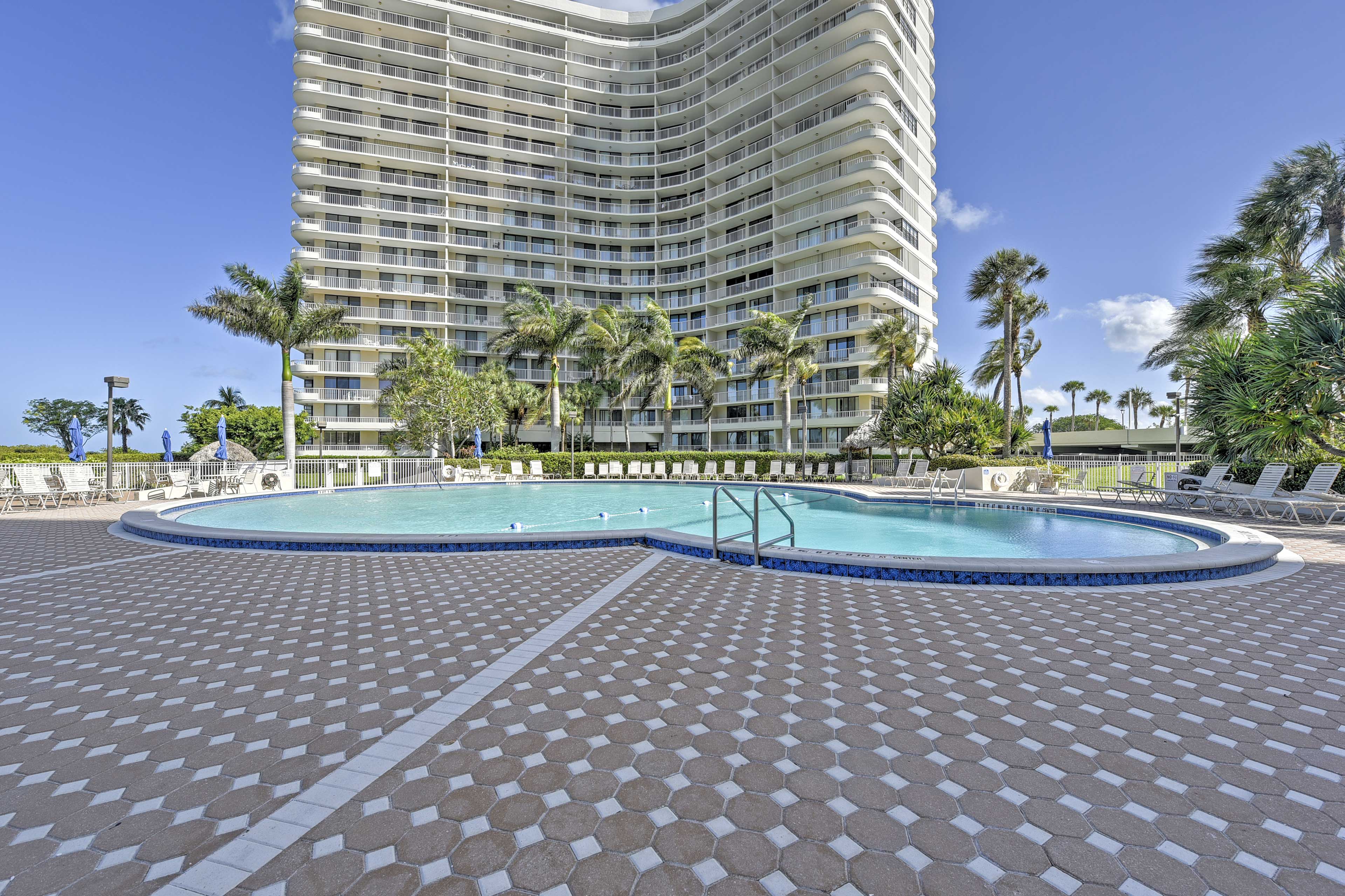 Resort Condo with Balcony Stunning Ocean Views Marco Island FL